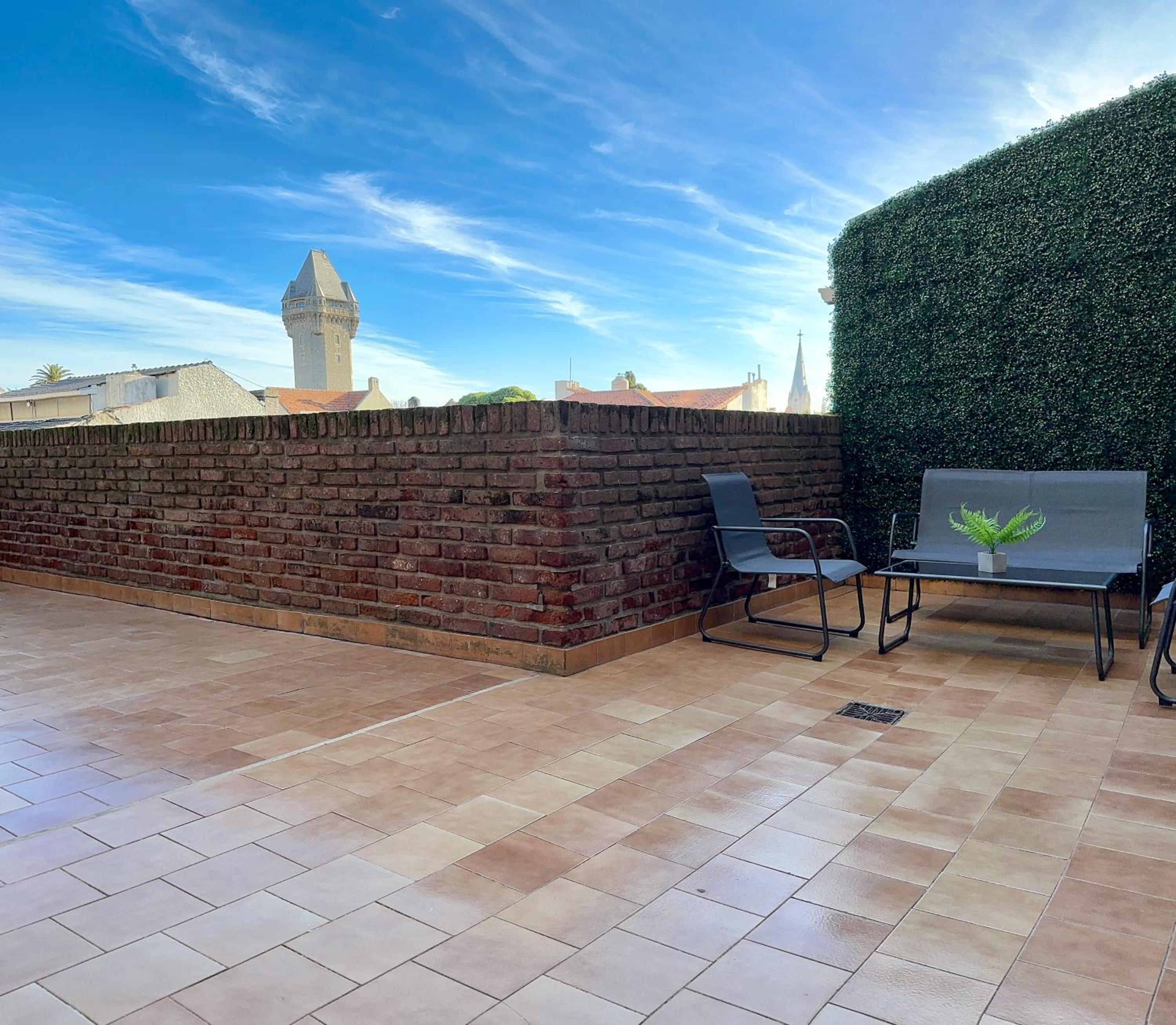 Lujo Junto al Mar - Cochera y Terraza Privada