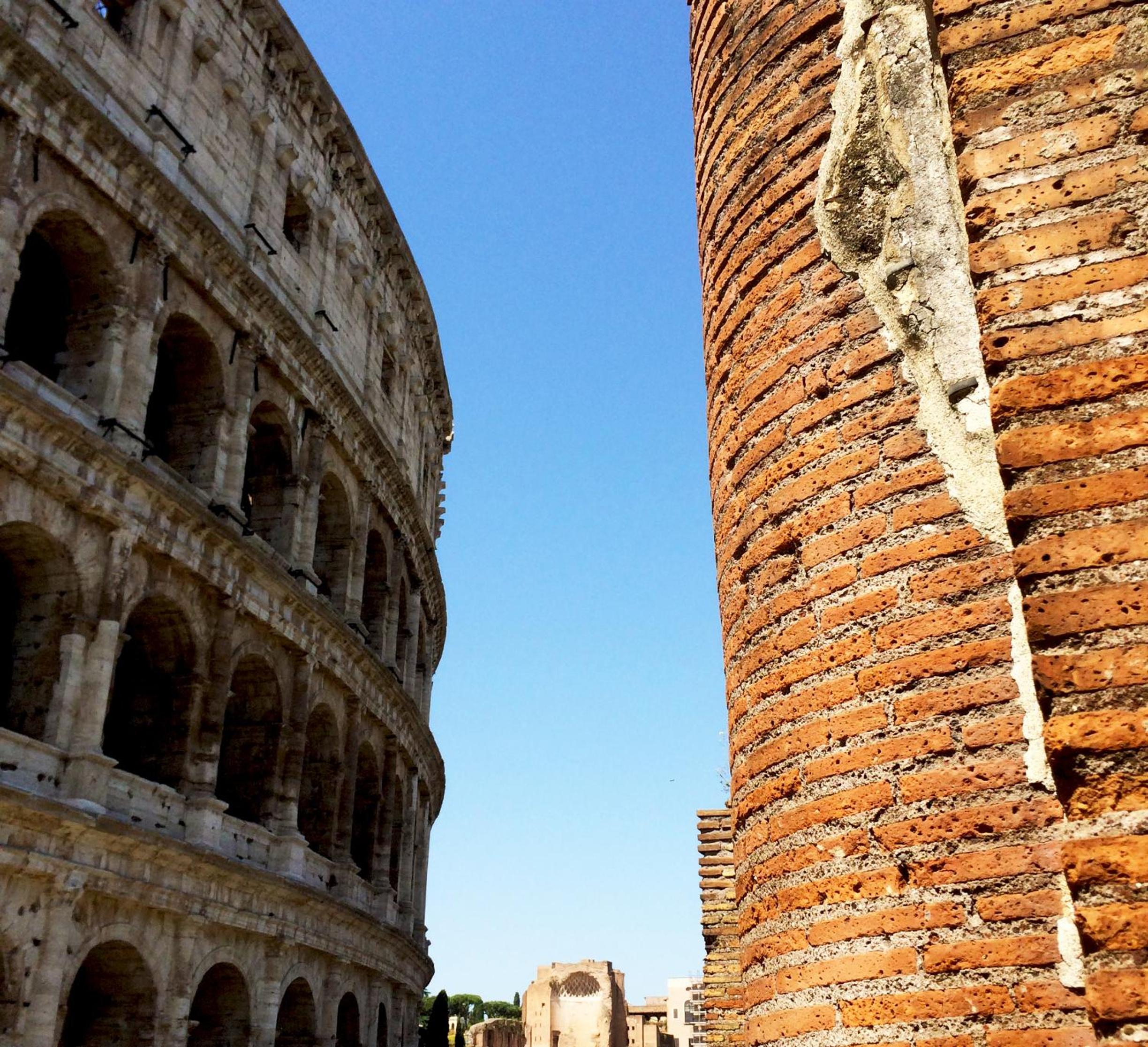 MICLAD Colosseum Guest House