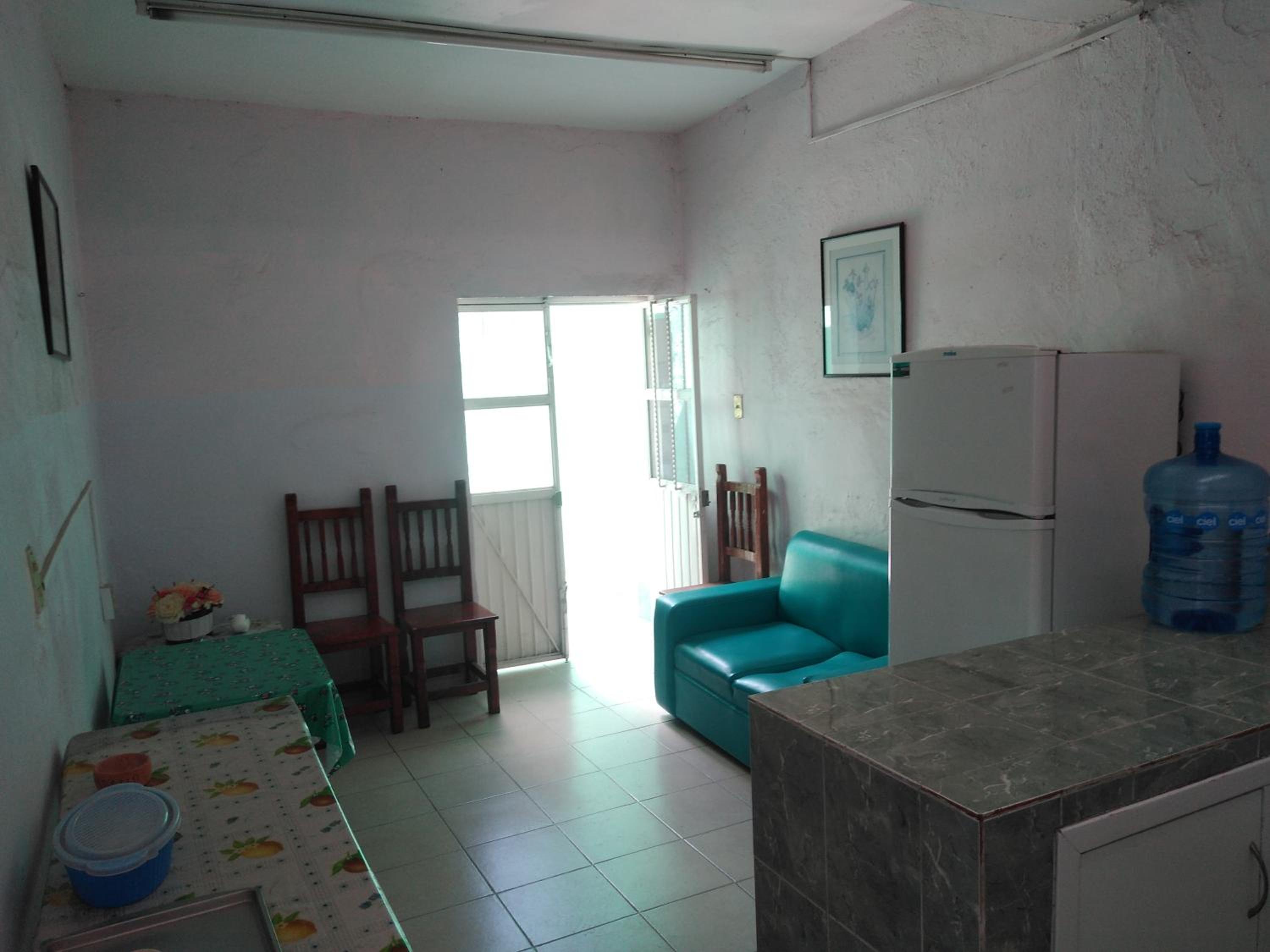 Habitaciones amuebladas. Poliforum/Centro