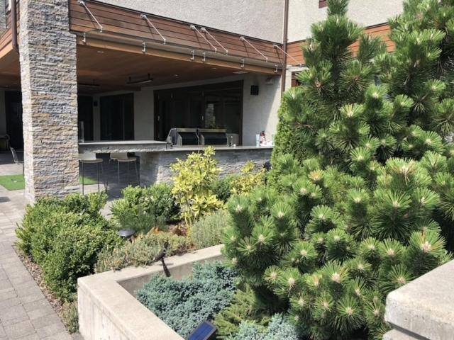 Luxury accomodation in West Vancouver