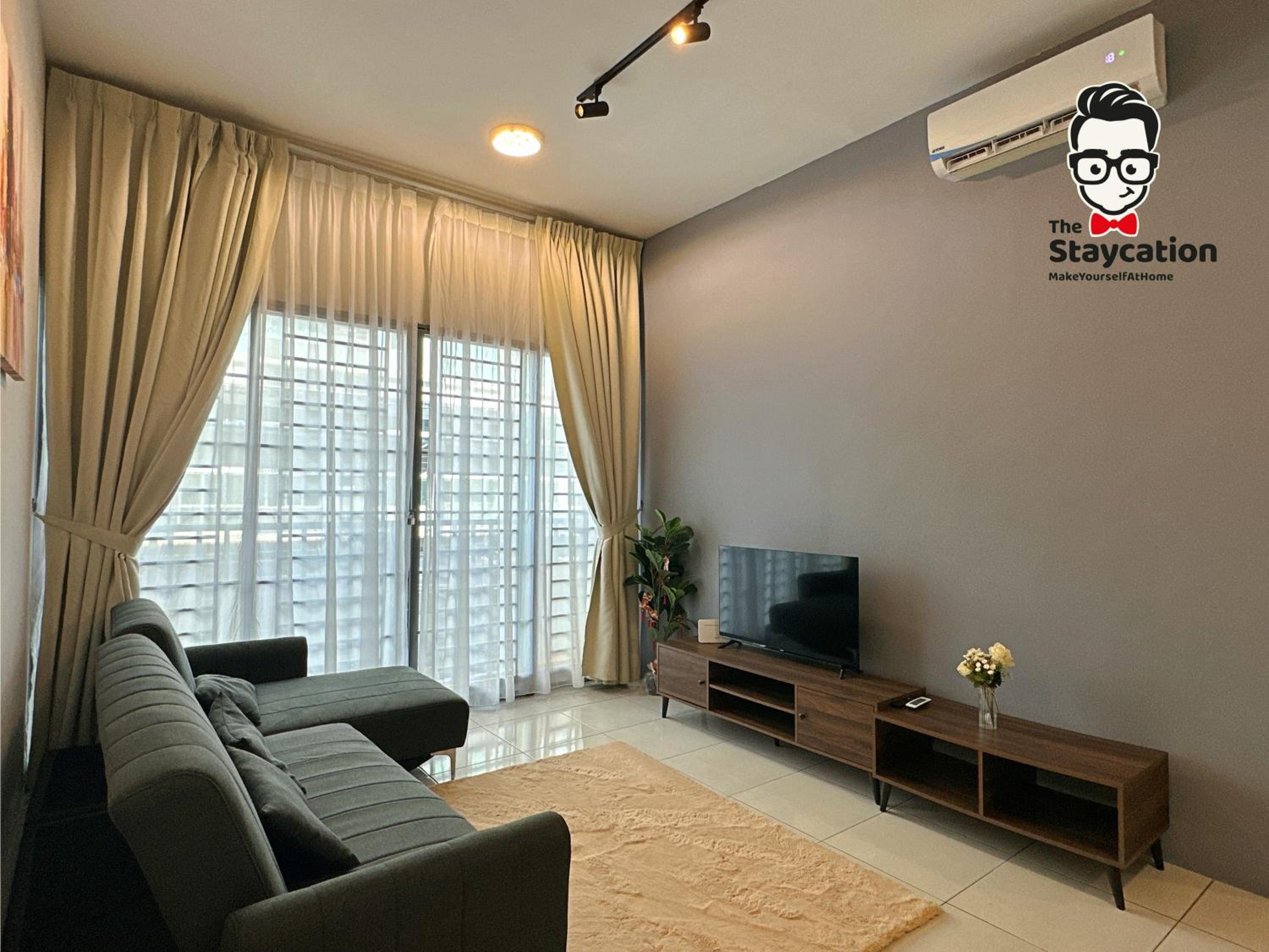 Staycation Homestay 12 Liberty Grove Near Airport photo 1