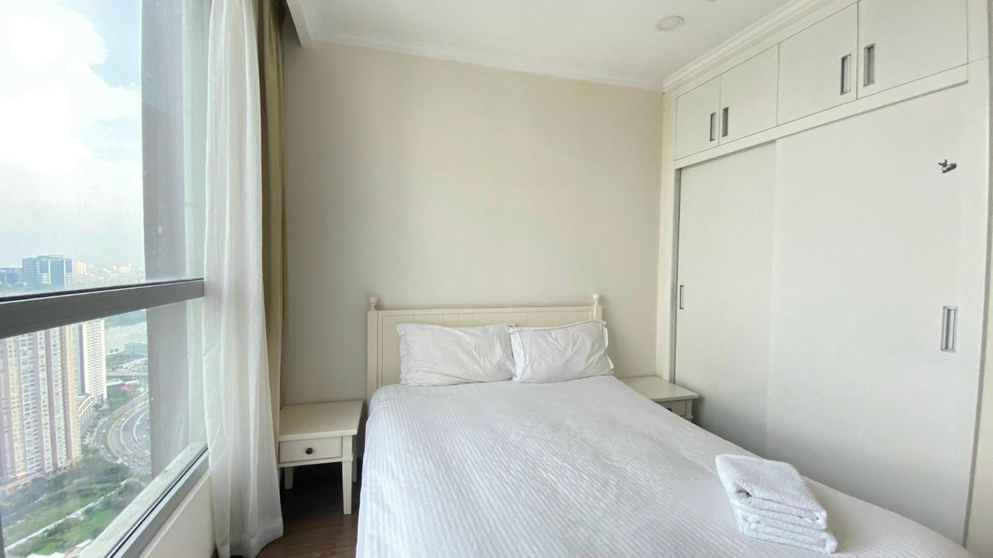 Vinhomes Central Park Luxury Apartment 1,2,3,4 bedroom, Landmark 81 area