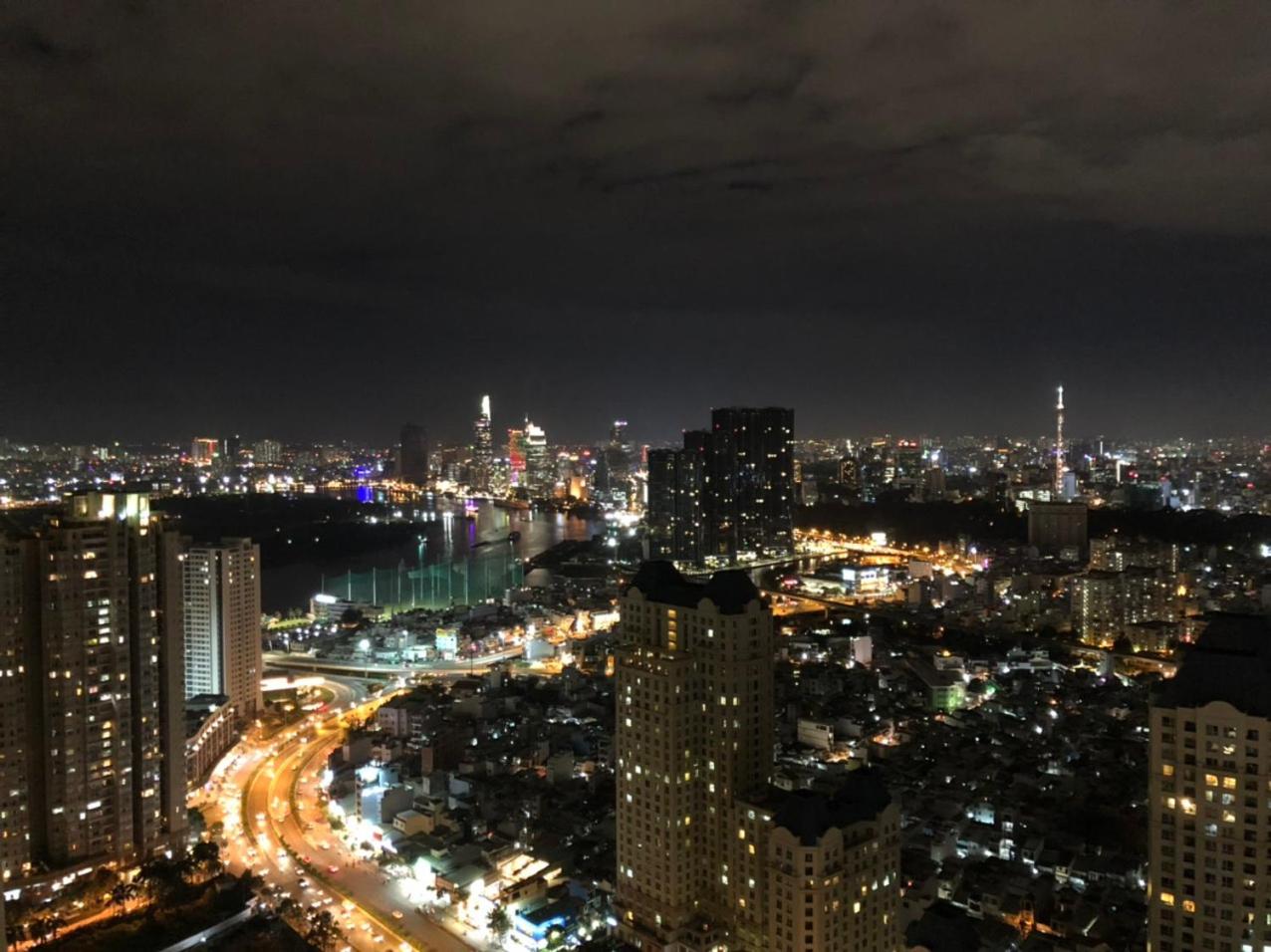 Vinhomes Central Park Luxury Apartment 1,2,3,4 bedroom, Landmark 81 area