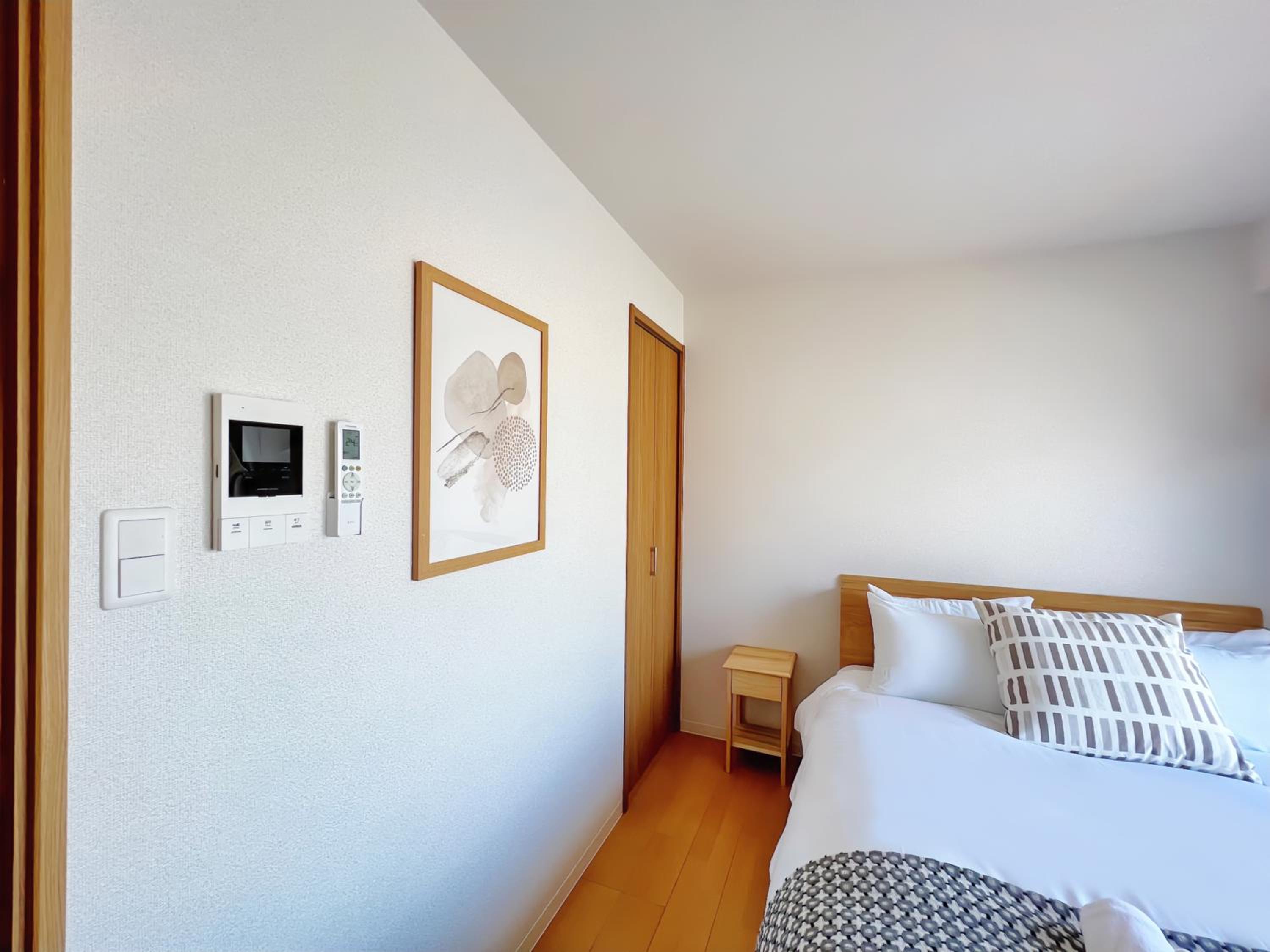 NALY. TENMA AFP Apartment