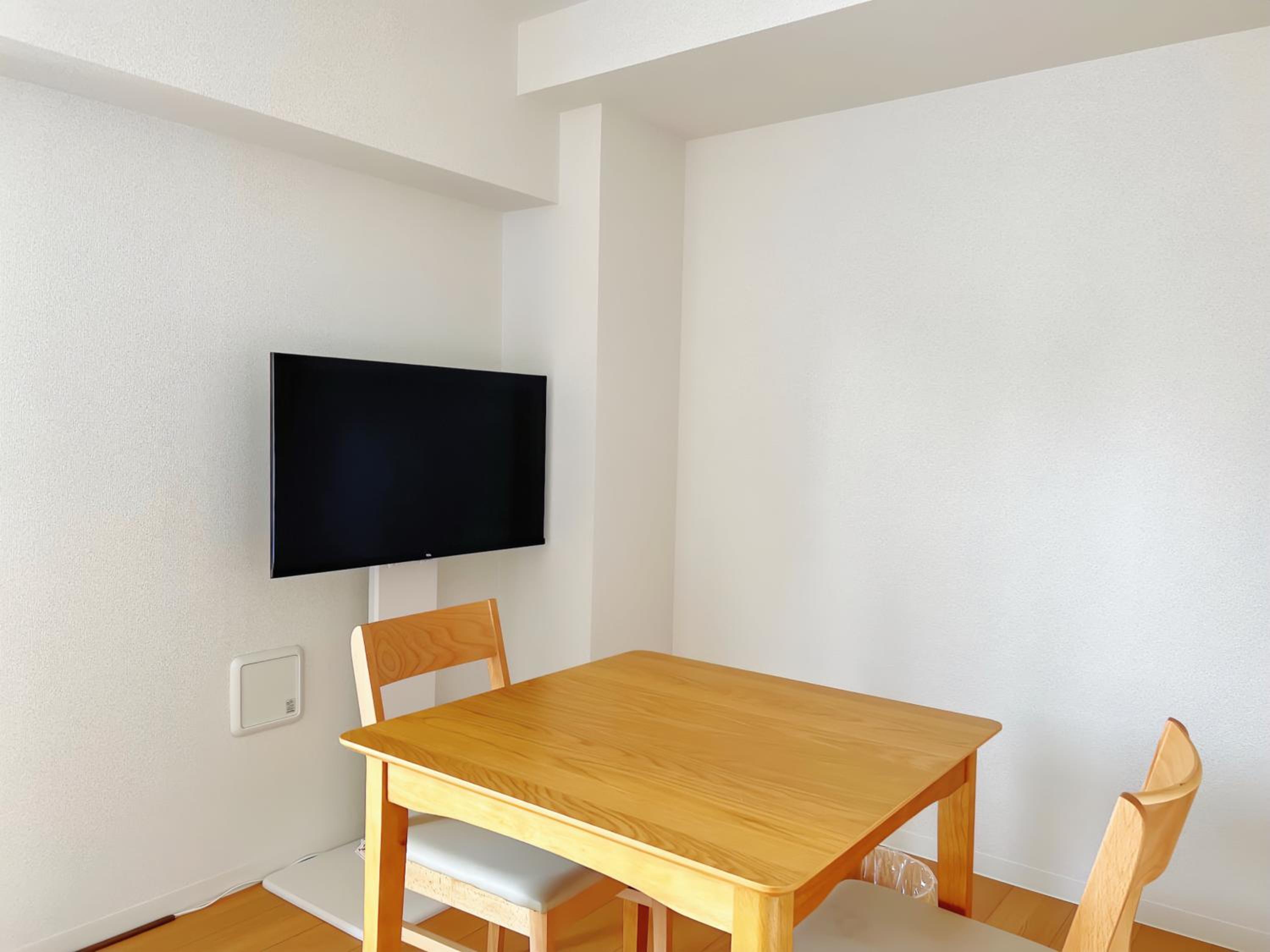 NALY. TENMA AFP Apartment