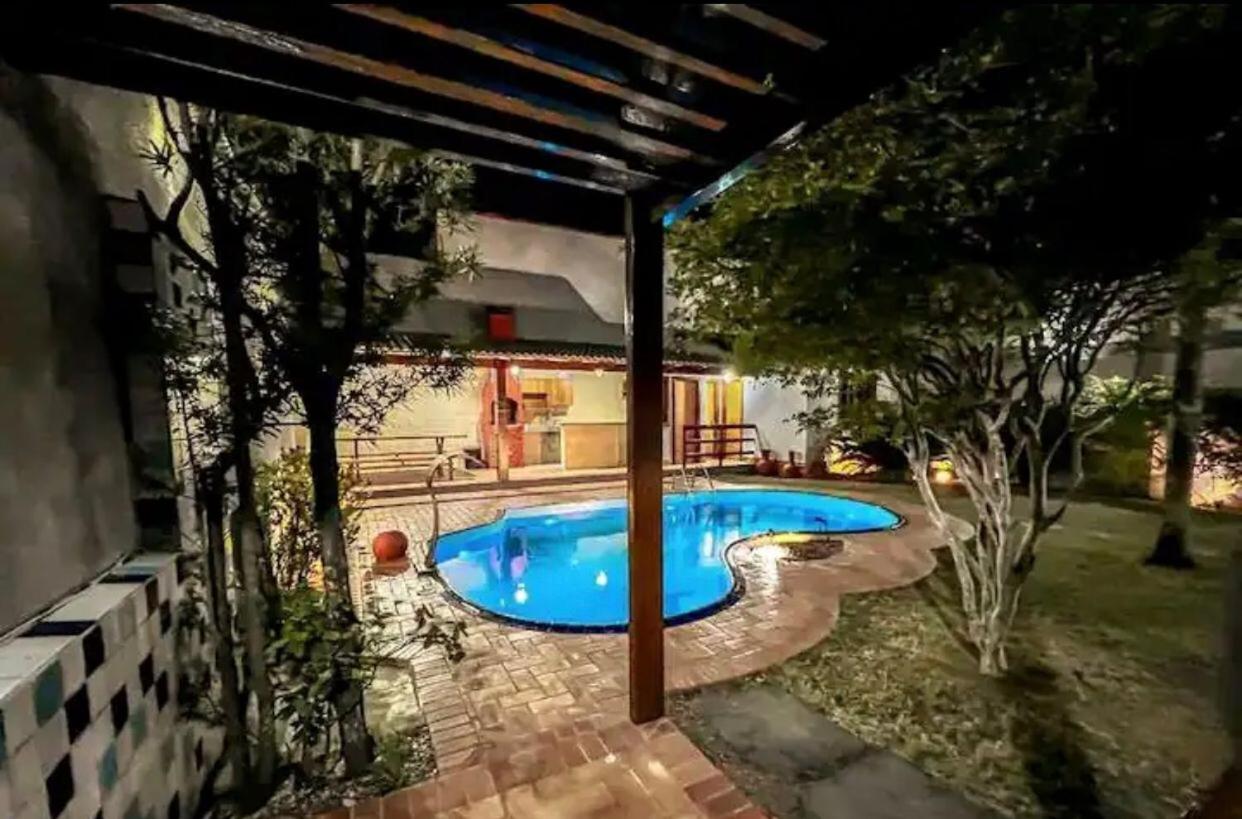 Casa Paris 481 - Sua Mansão na Praia do Morro