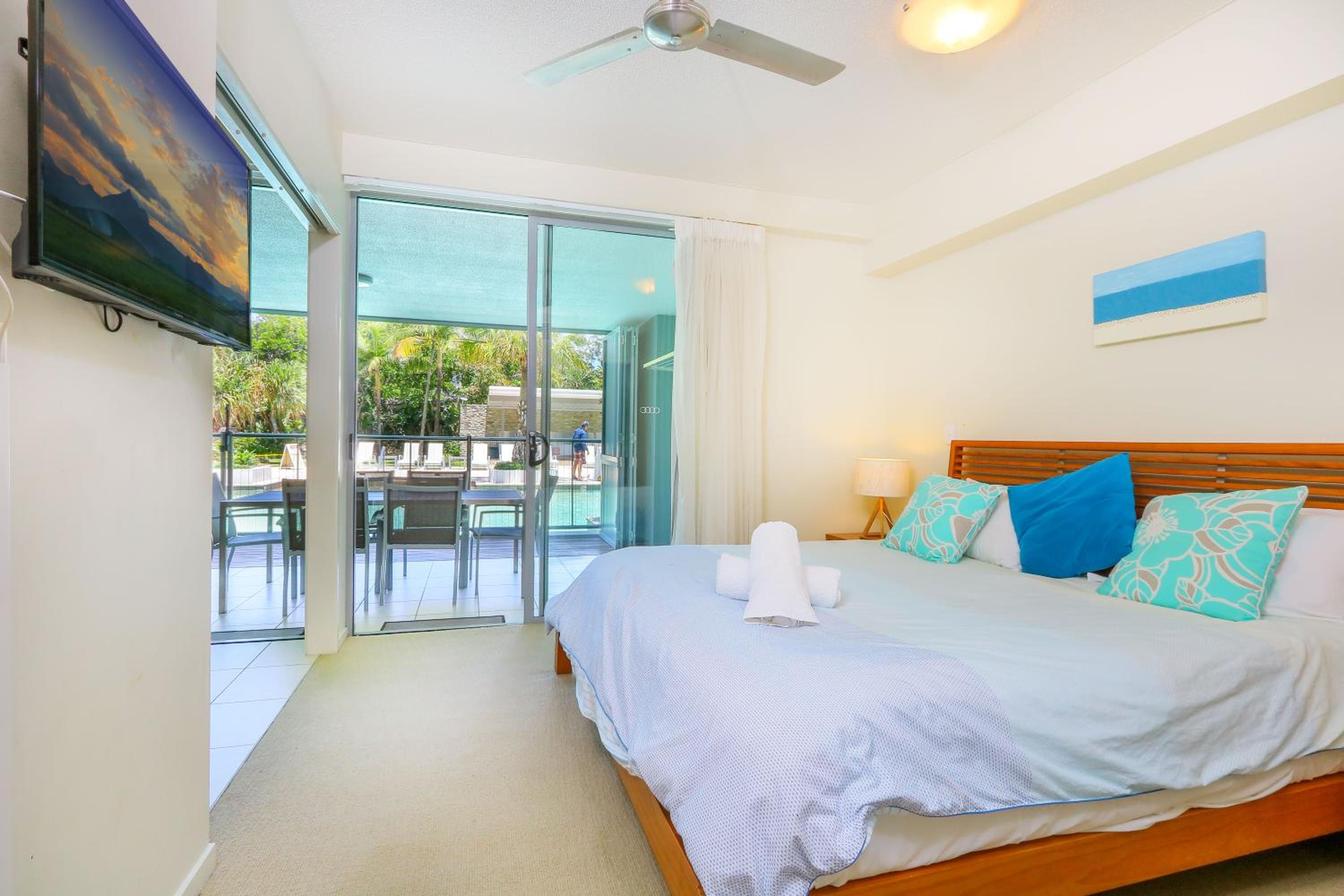 Drift North Beachfront Apartments - Private Apartments
