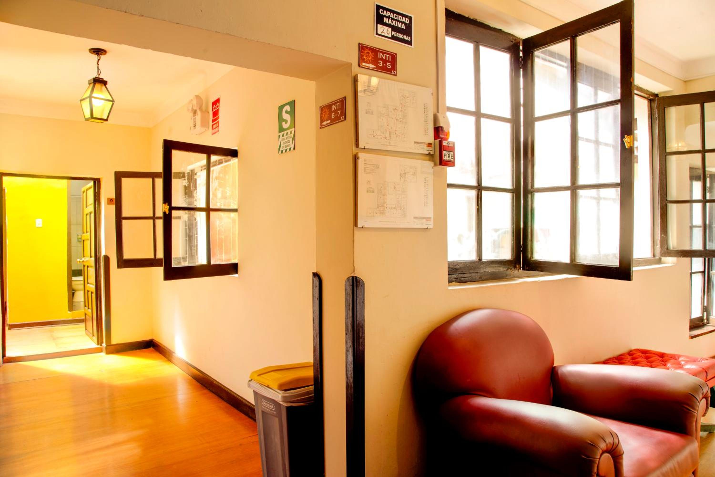 Bear Packer Hostel - Image 2
