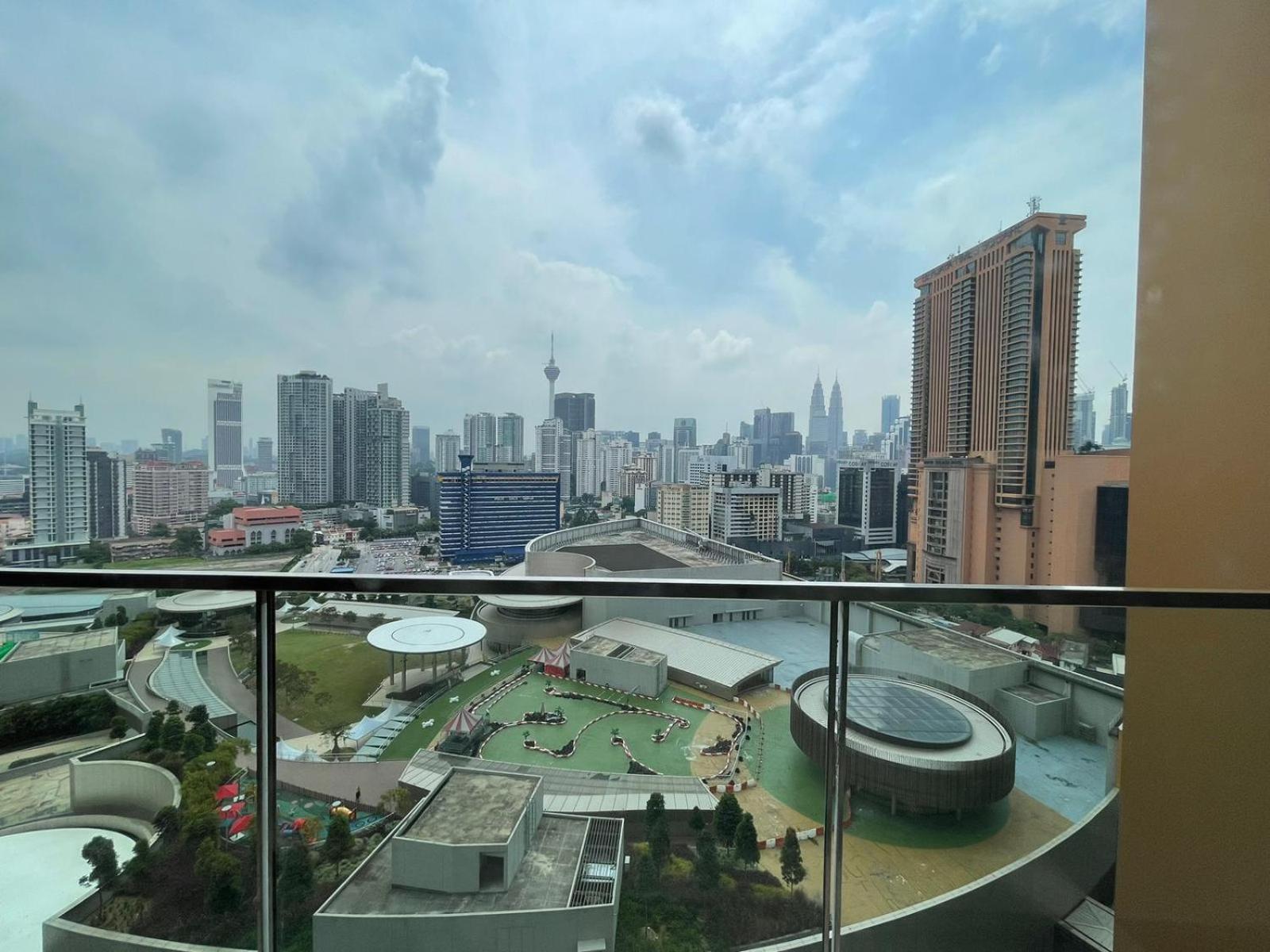 Lucentia Residences BBCC by StayHere