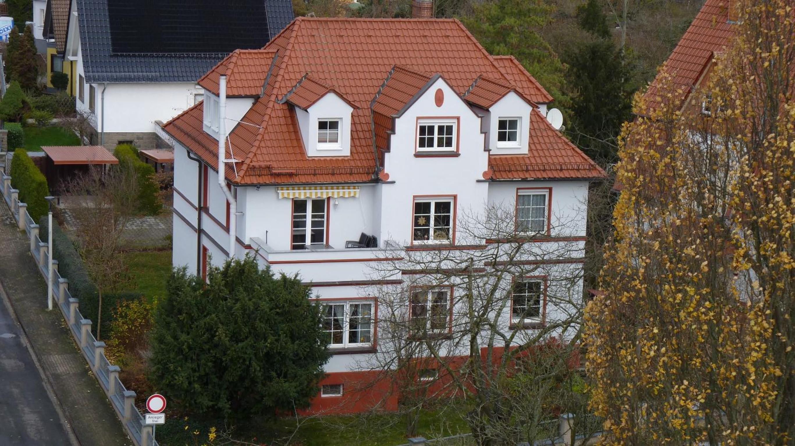 Ferienwohnung & Apartment Kunsthaus Panorama mit Balkon