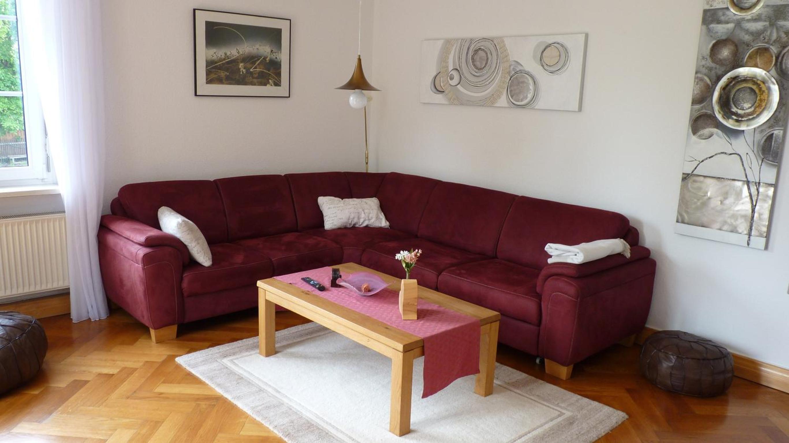 Ferienwohnung & Apartment Kunsthaus Panorama mit Balkon