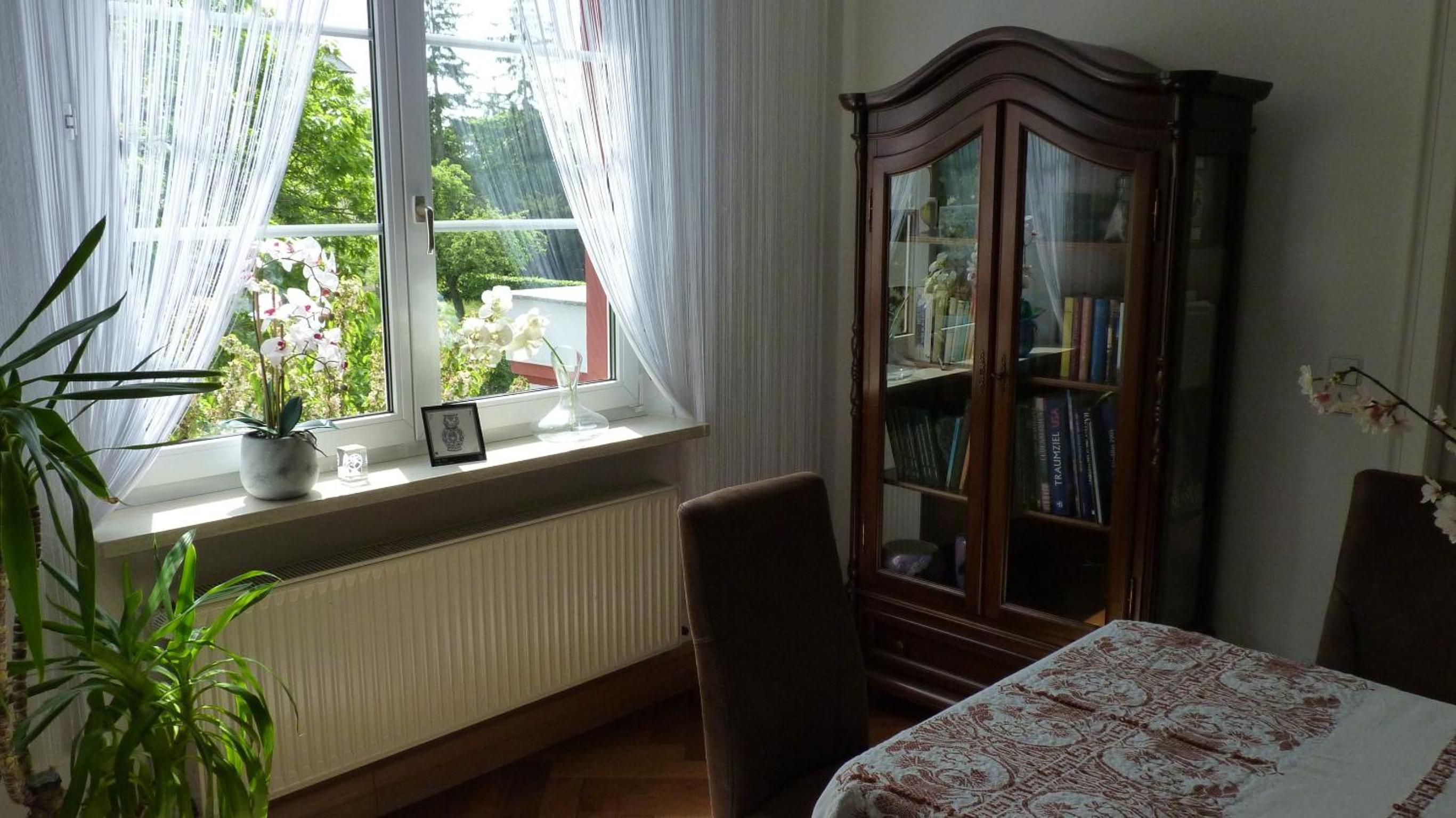 Ferienwohnung & Apartment Kunsthaus Panorama mit Balkon