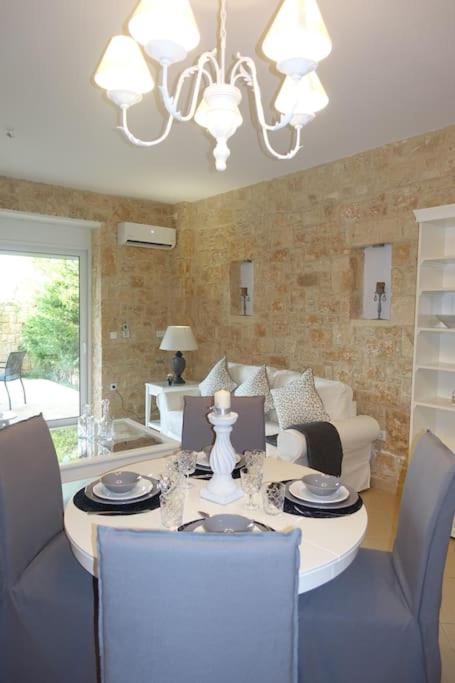 Miss Nefeli - Marvelous Stone Apartment in Perdika-Aegina view 4