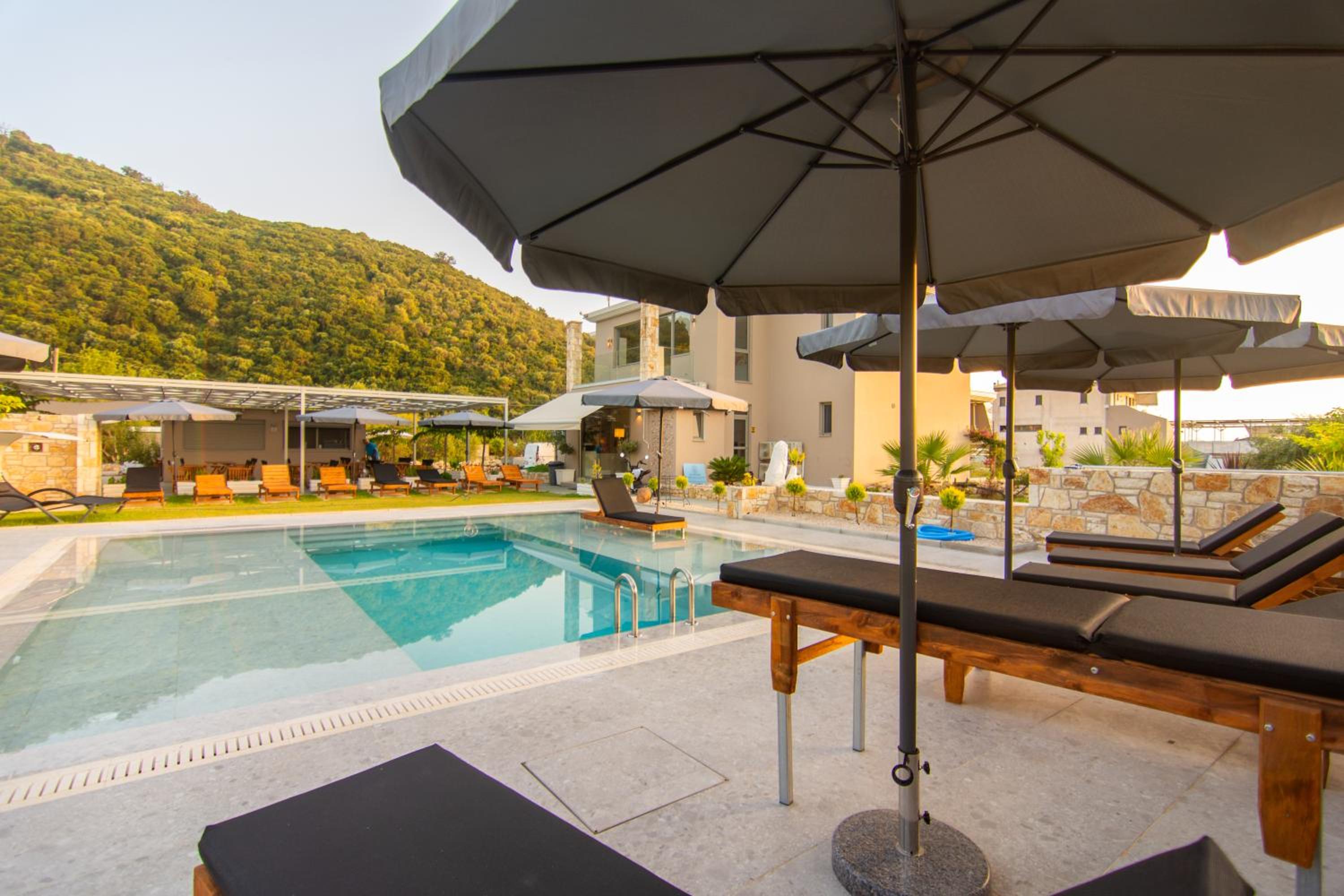 Charisma Luxury Suite & Rooms photo 3