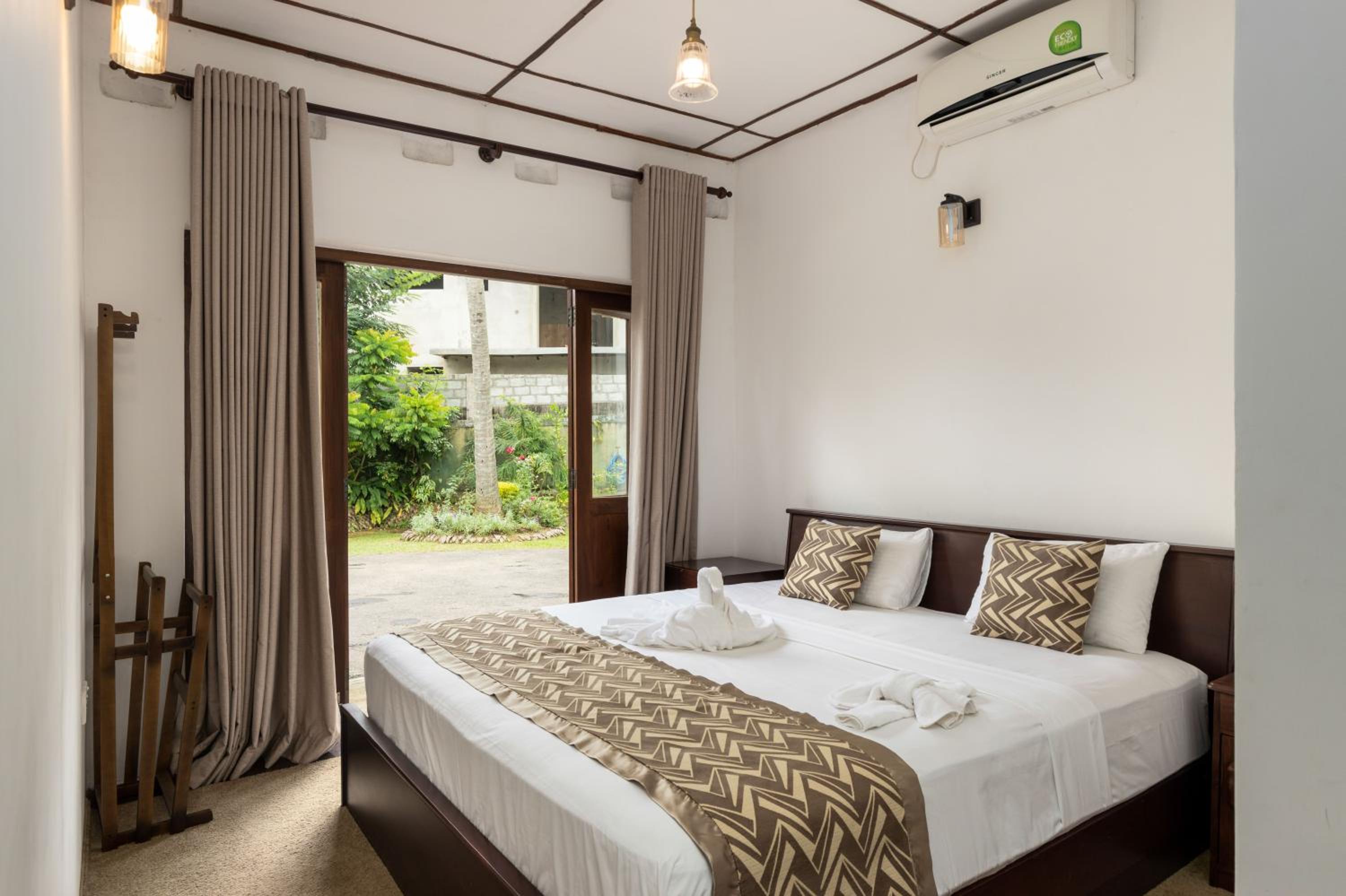 Surveyor's Residence Bungalow