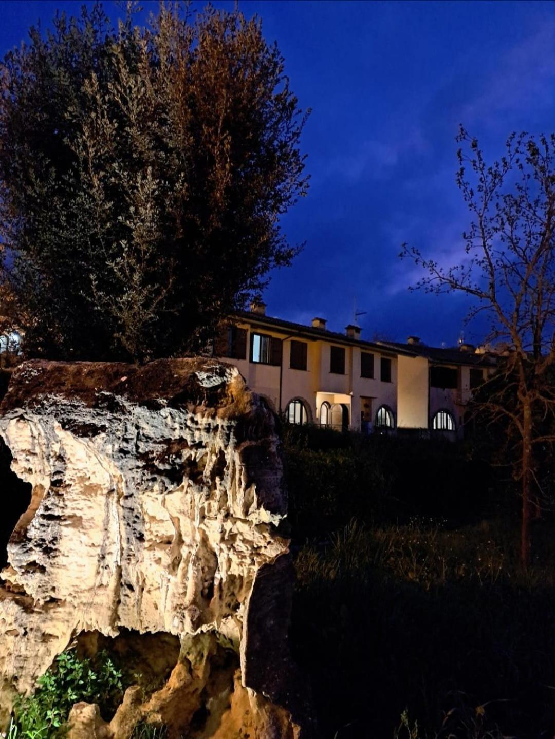 Casa Pruno Rosso view 5