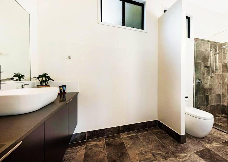Hunchy Escape - Hinterland Pet Friendly!