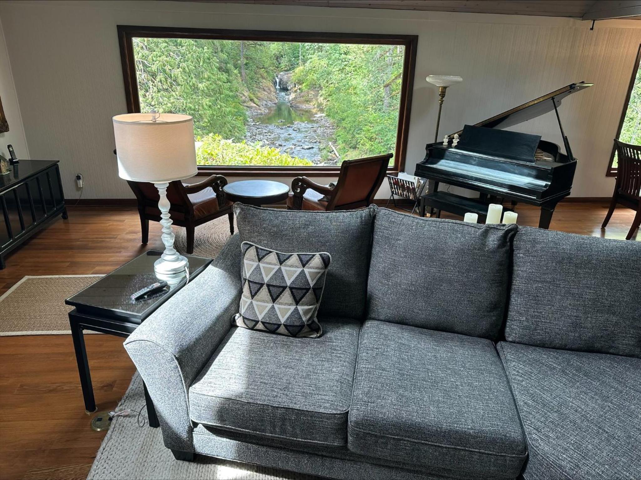 Kanati Falls Ranch view 3