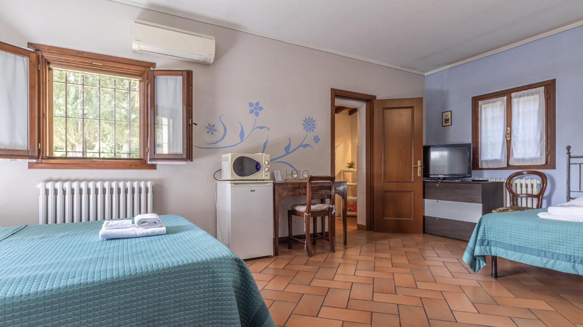hotel room
