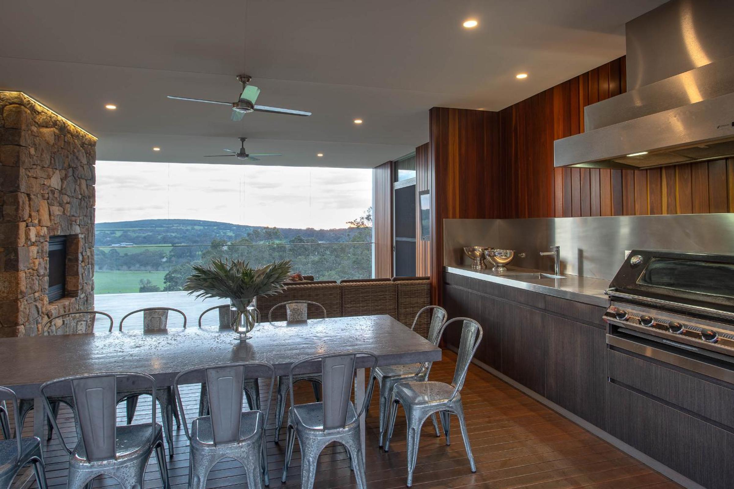 Ithaca I Private Properties