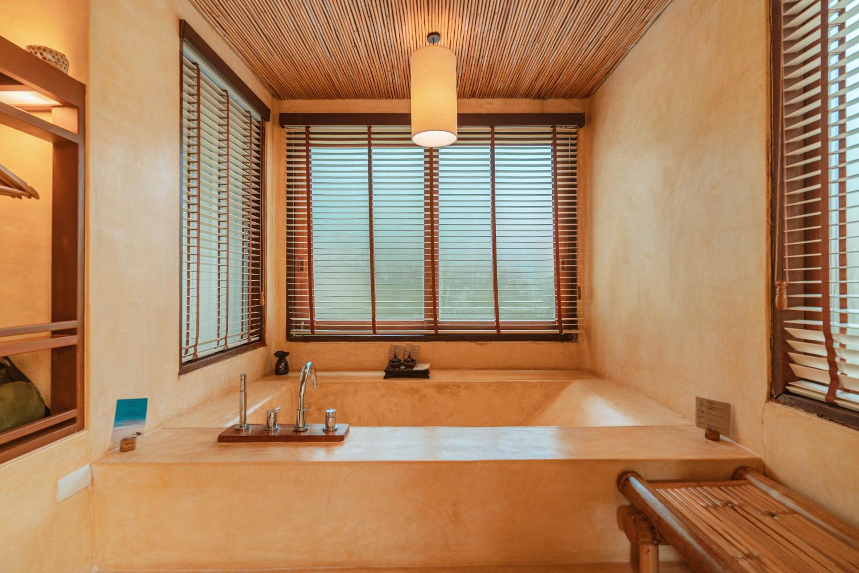 High Season Pool Villa & Spa