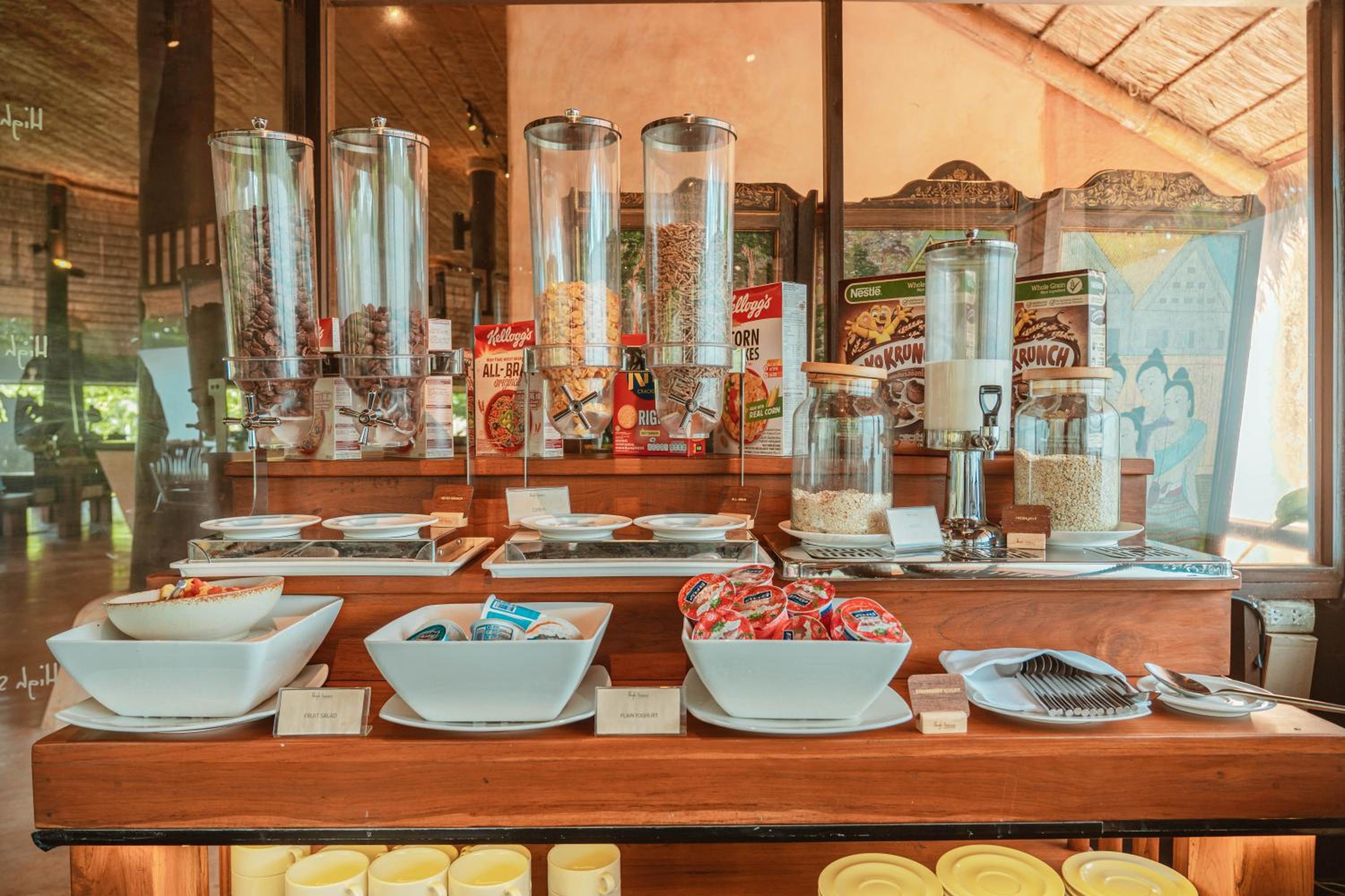 High Season Pool Villa & Spa