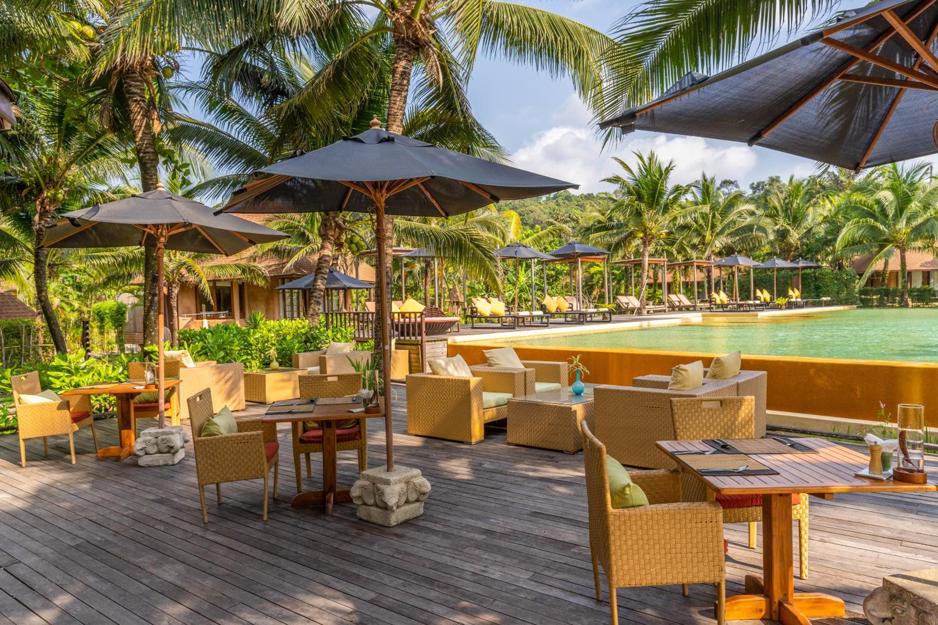 High Season Pool Villa & Spa