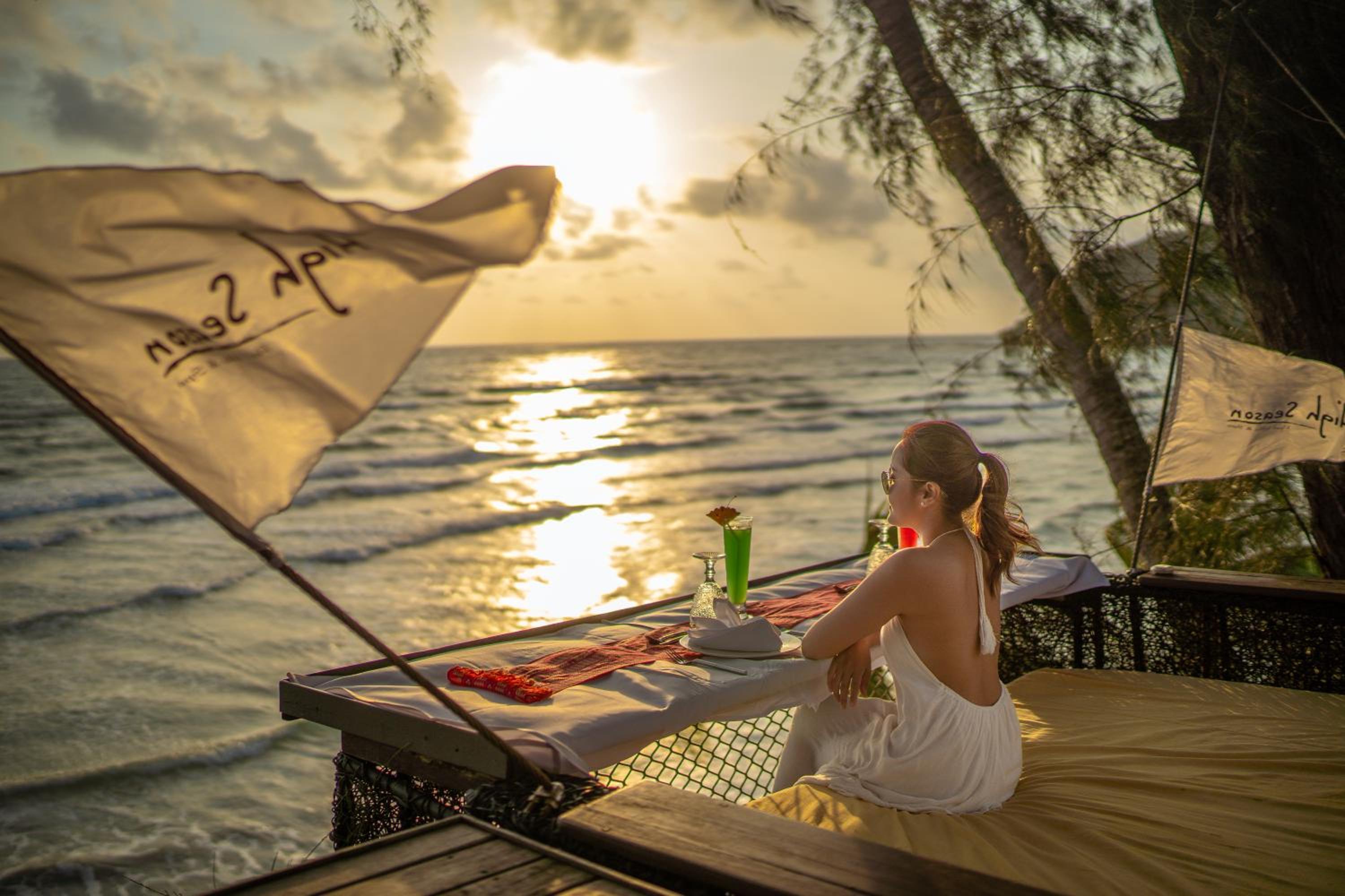 High Season Pool Villa & Spa