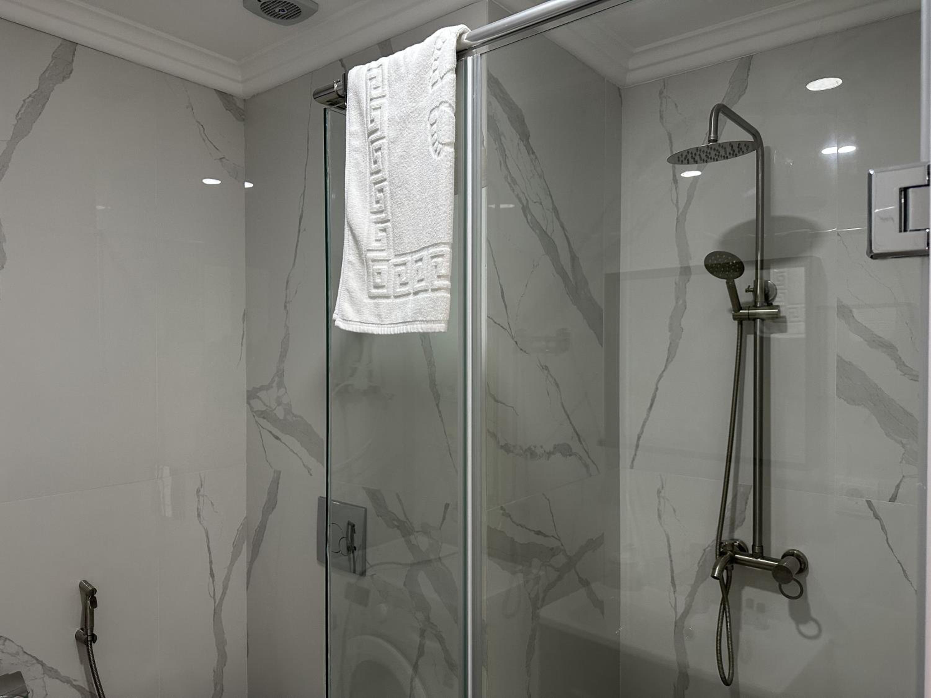 BVL Apartments