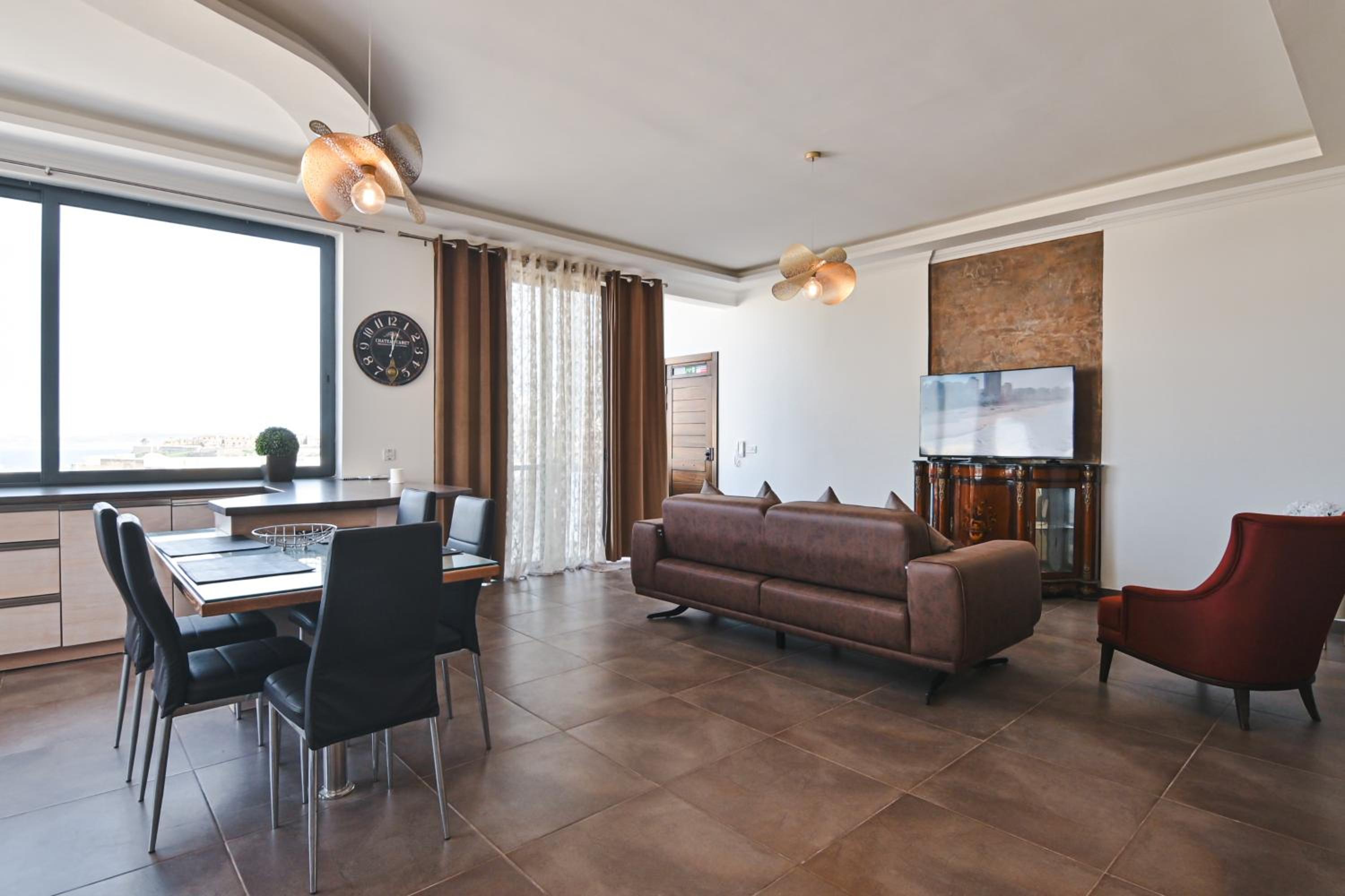 Millennium Penthouse with private Hot Tub Gozo view 5