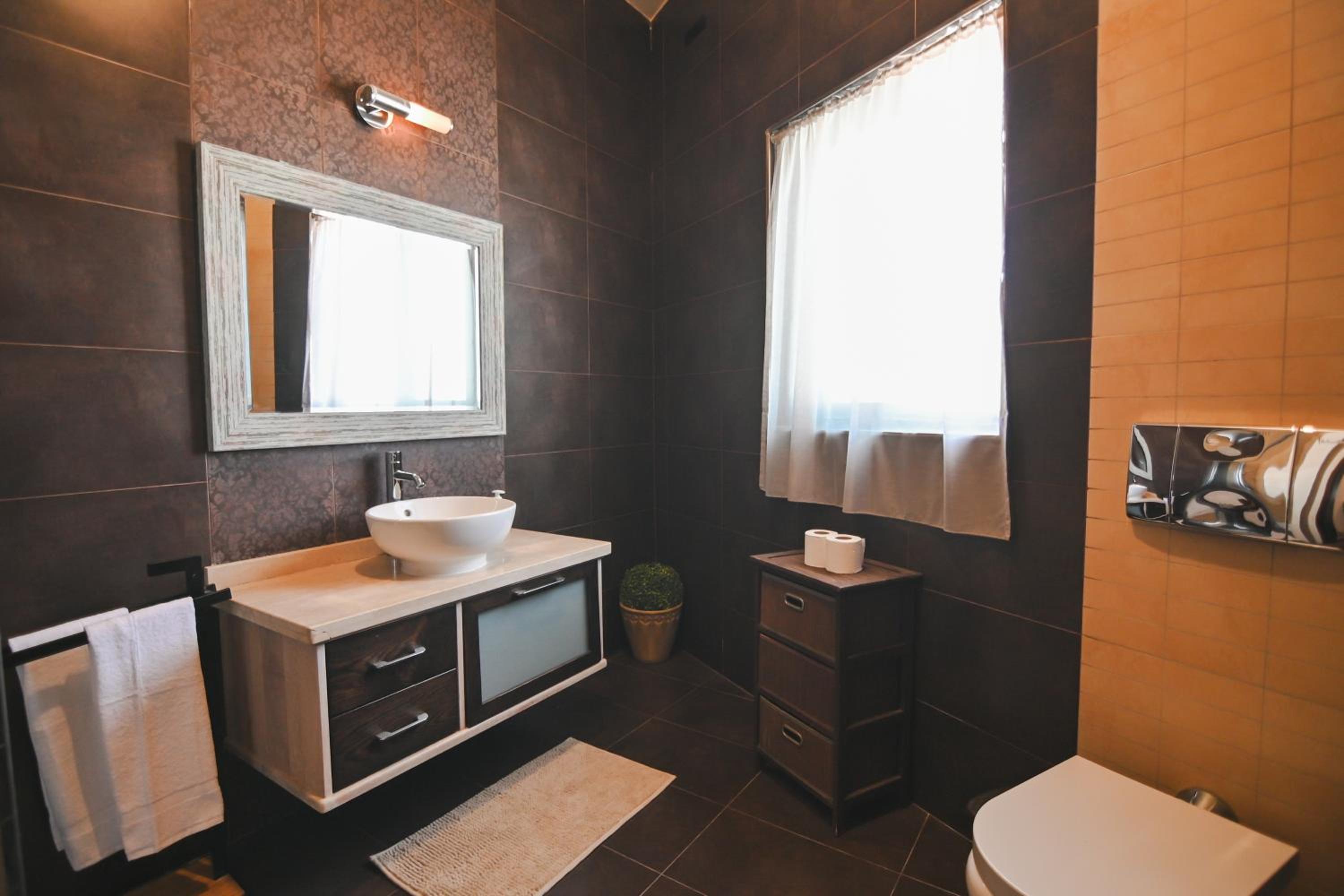 Millennium Penthouse with private Hot Tub Gozo view 3
