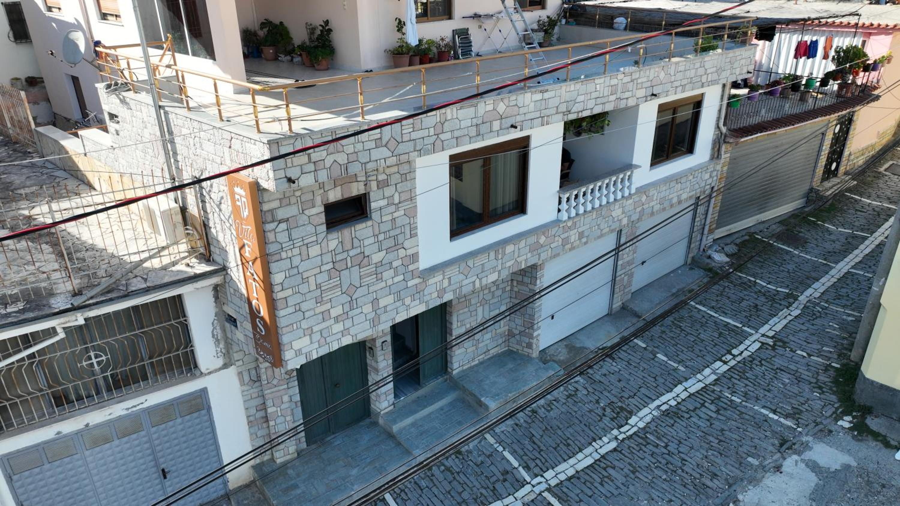 Vila Fatos Qama