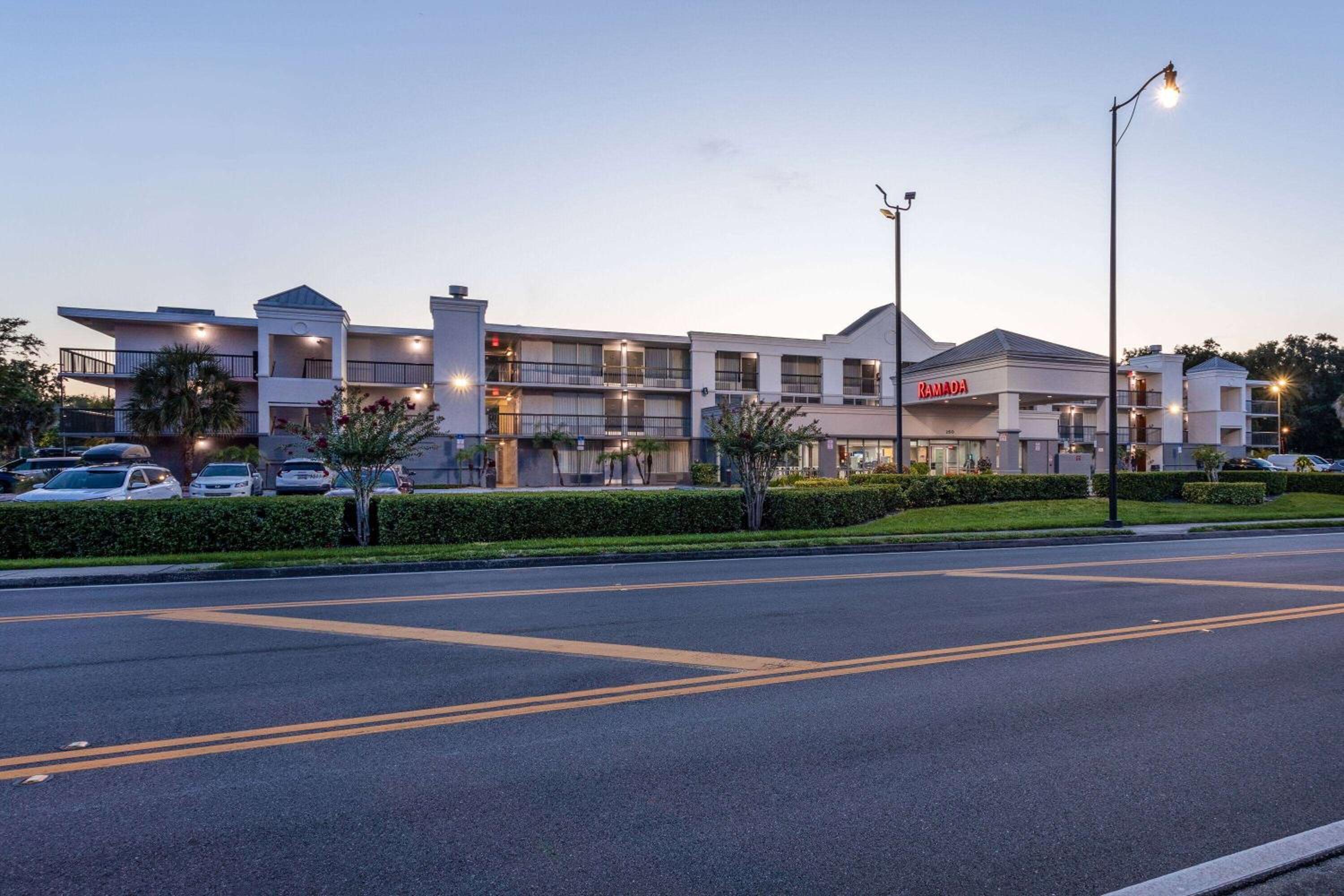 Orlando Vacations - Ramada by Wyndham Altamonte Springs Near I-4 - Property Image 10