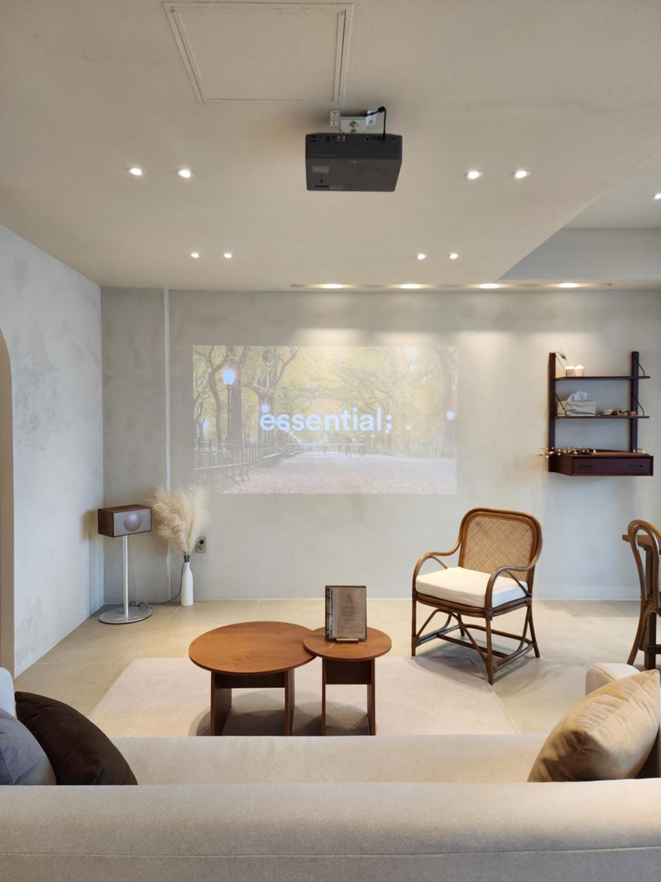 meeting & event spaces