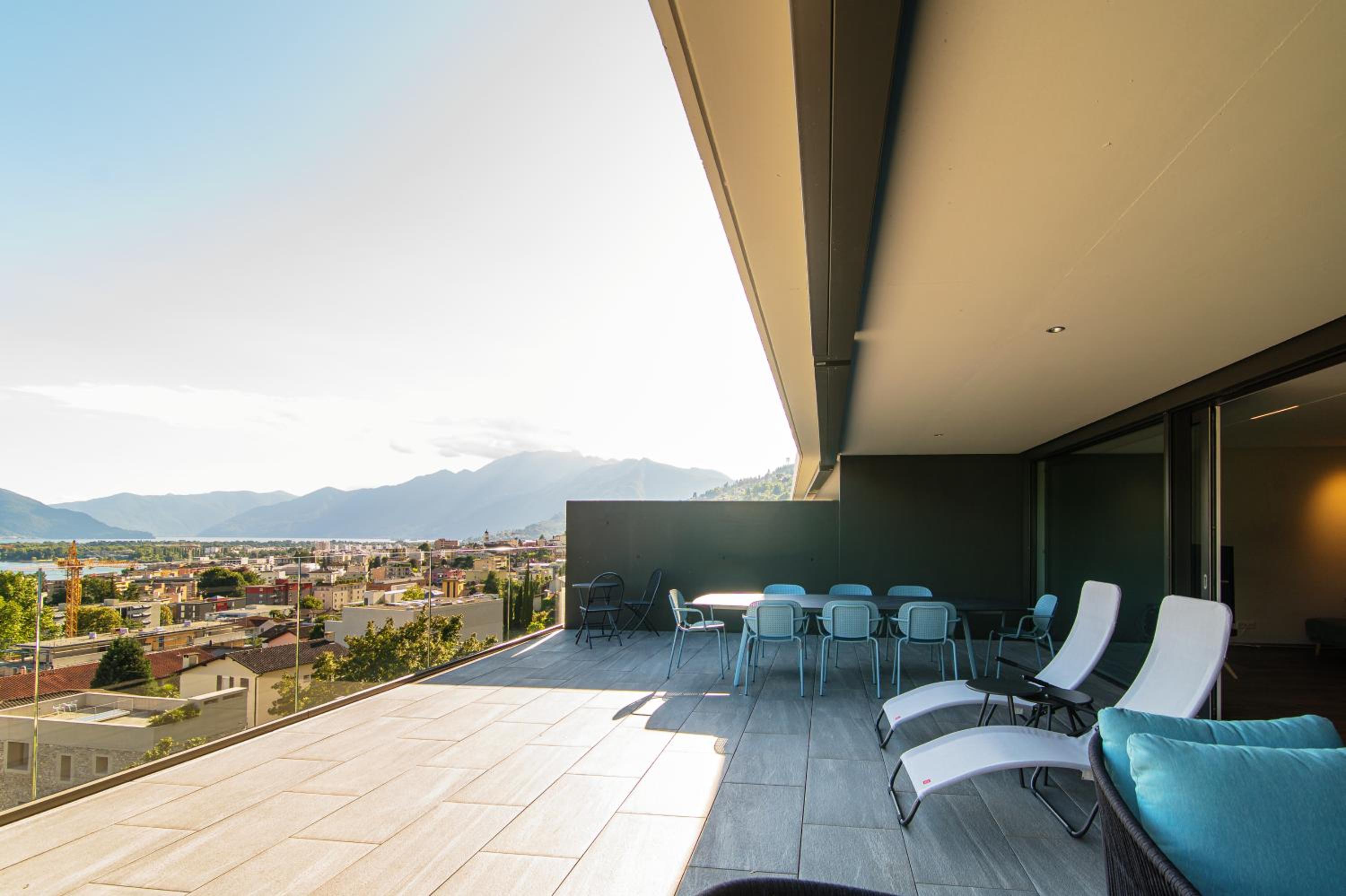 Panoramic Minusio by Quokka 360 - Luxury with Lake View