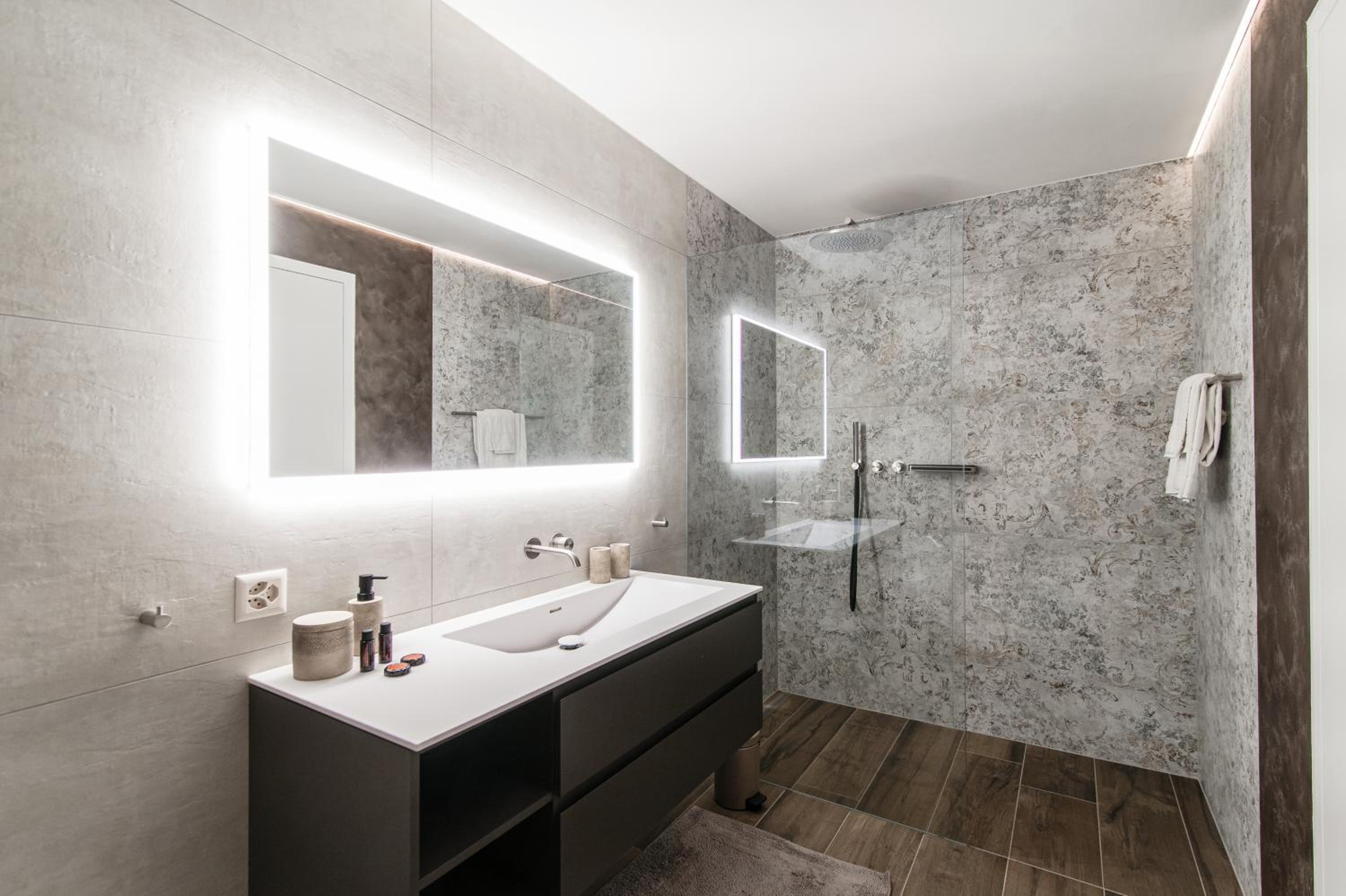 Panoramic Minusio by Quokka 360 - Luxury with Lake View