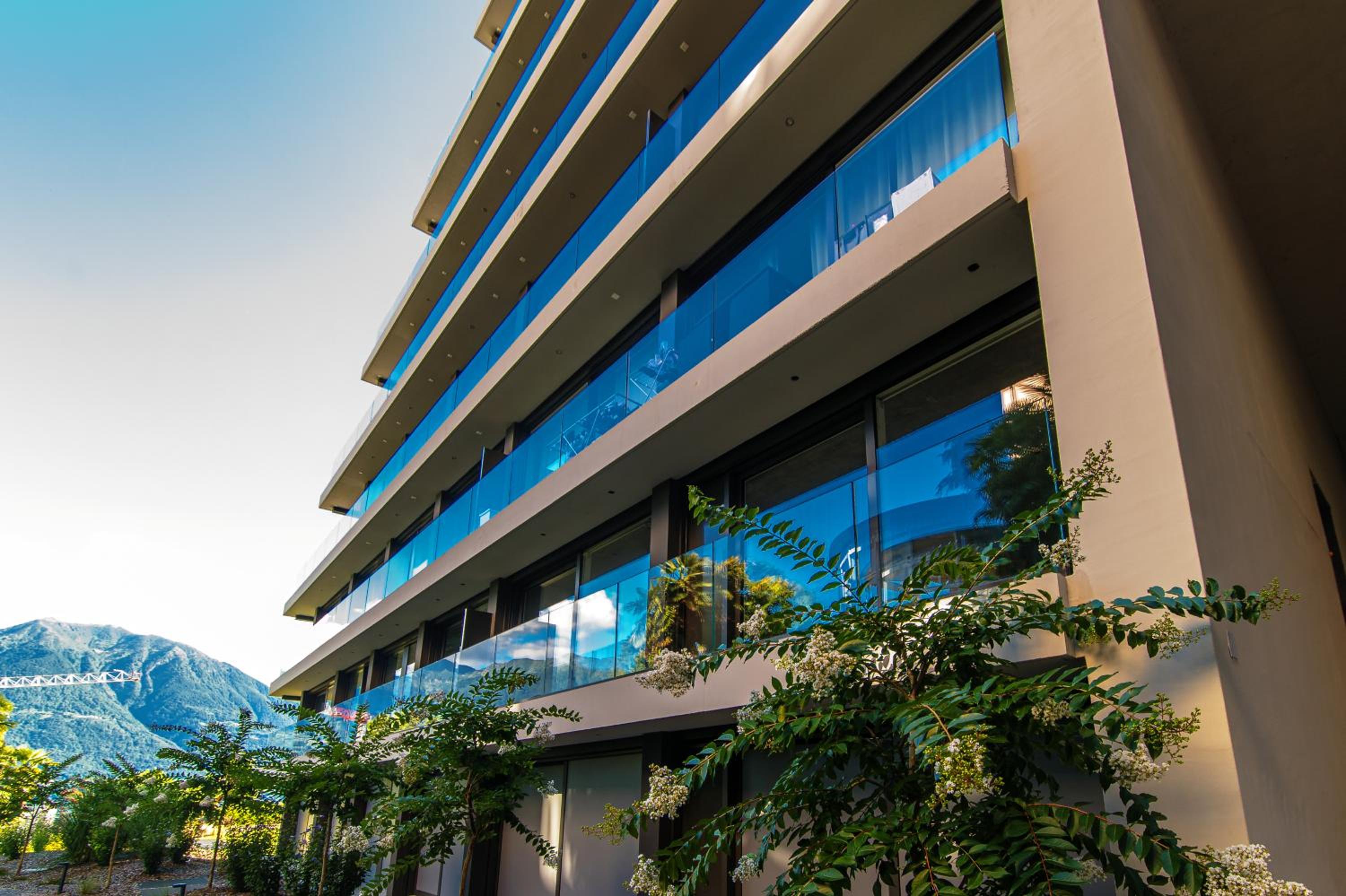 Panoramic Minusio by Quokka 360 - Luxury with Lake View