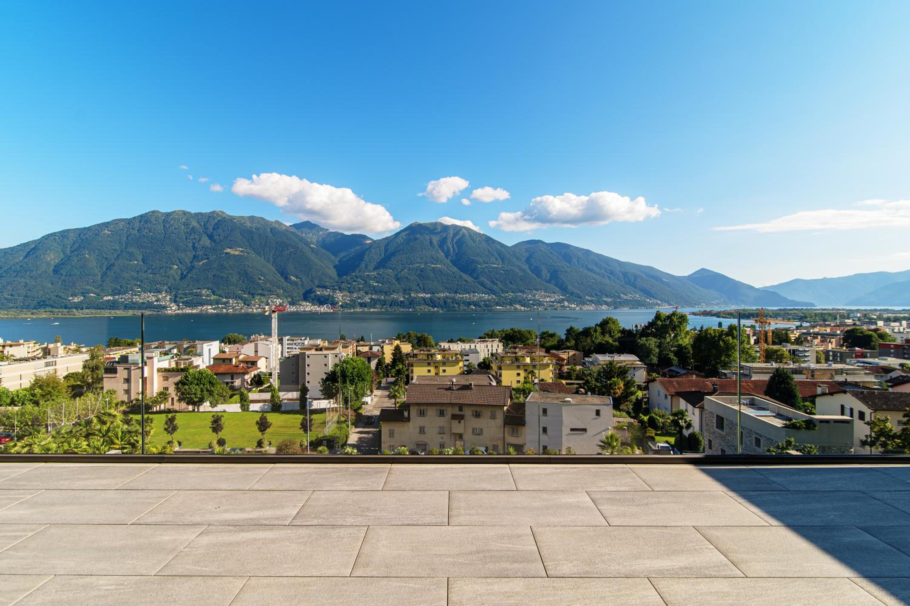 Panoramic Minusio by Quokka 360 - Luxury with Lake View