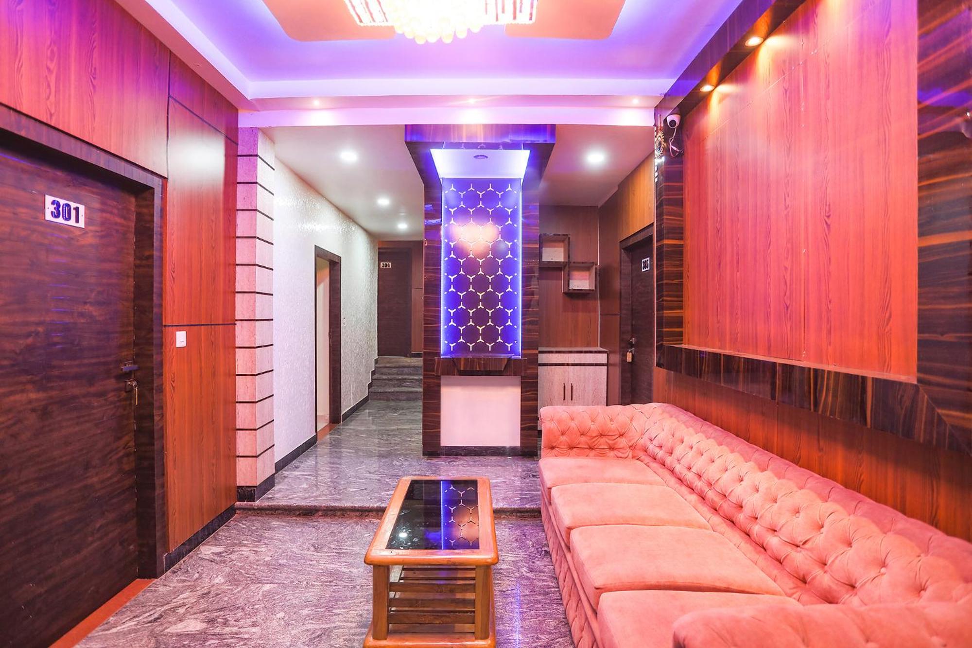 FabHotel Prime Siddhant Palace