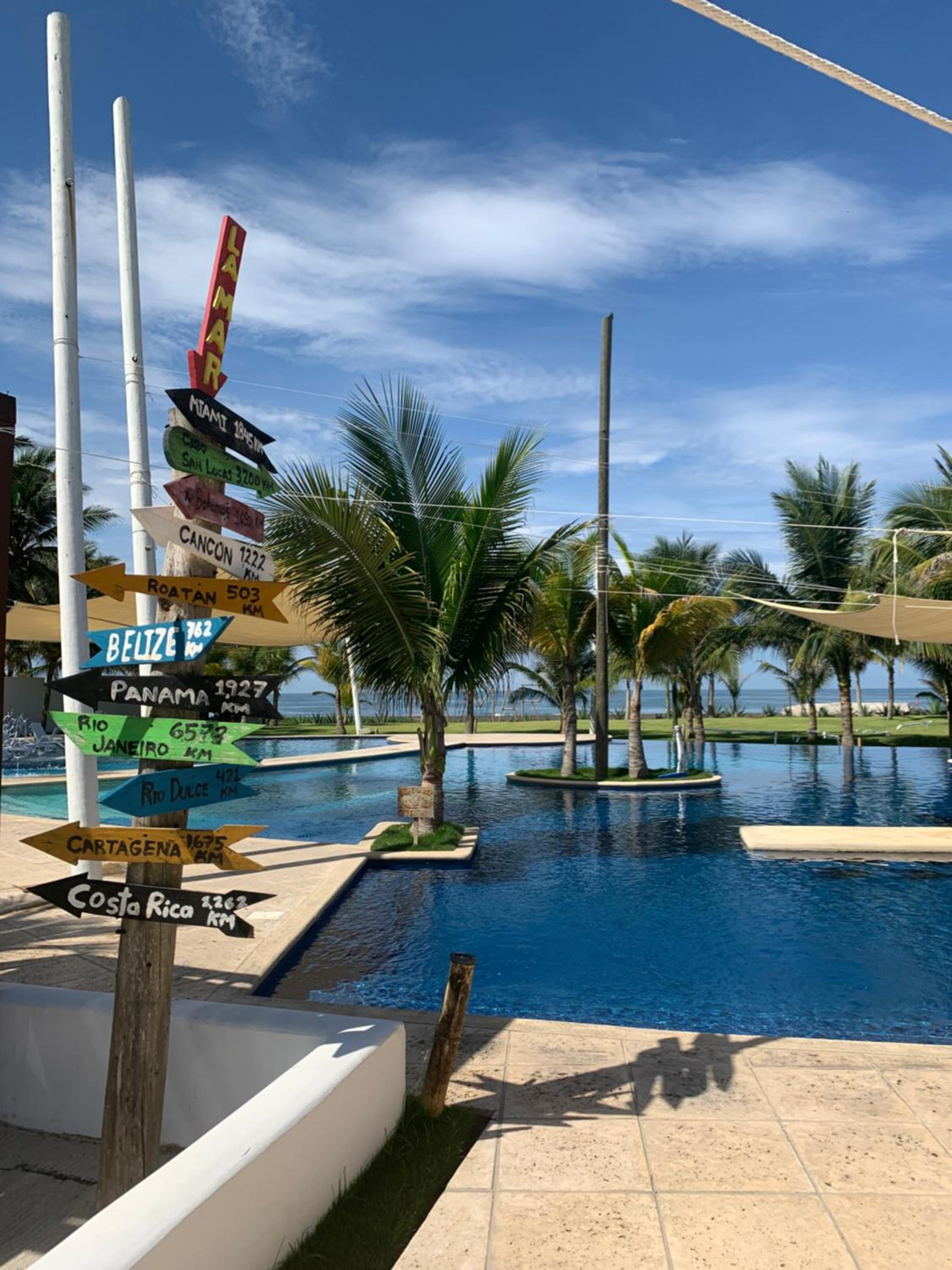 Villas La Mar view 2