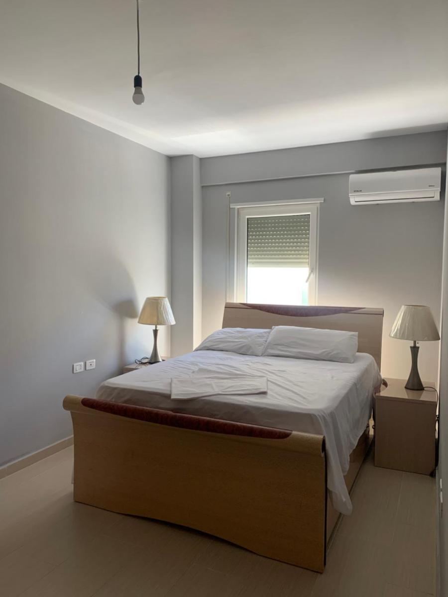Lovely and spacious 2-bed room home in great location
