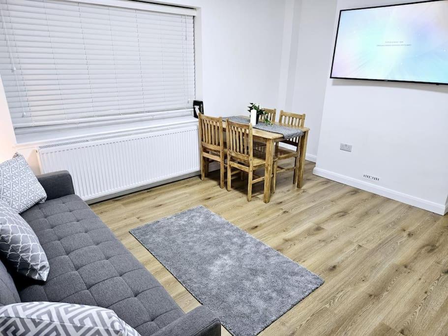 Wonderful Apartment in Wembley