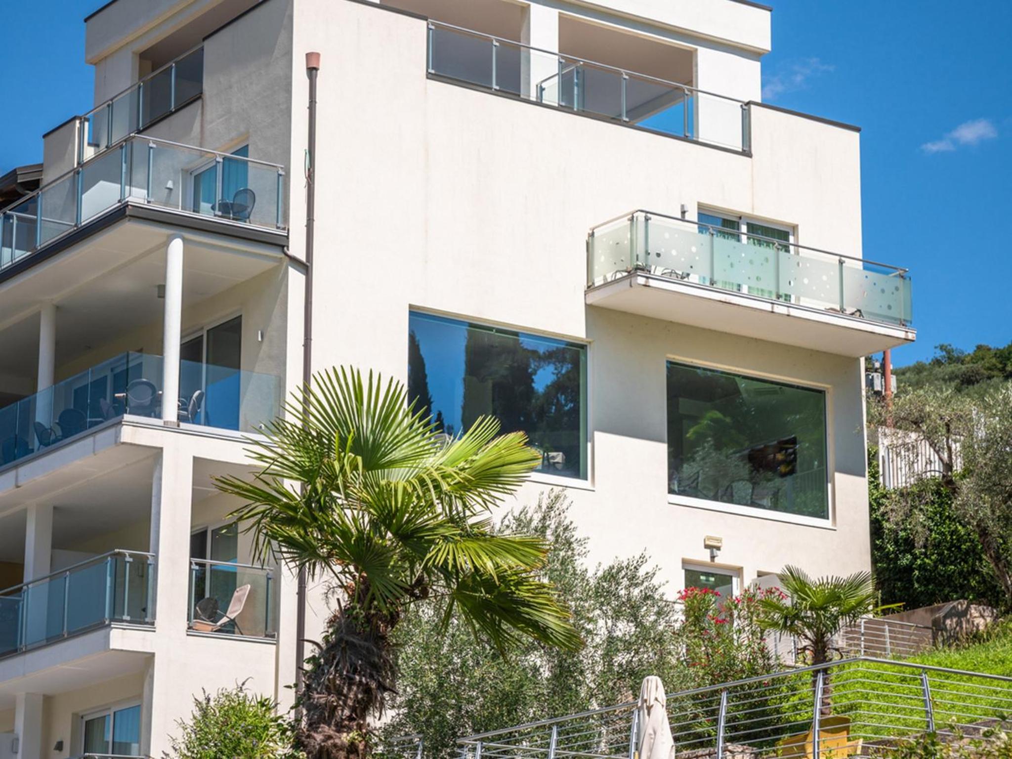 Hotel Benacus Panoramic - Image 1