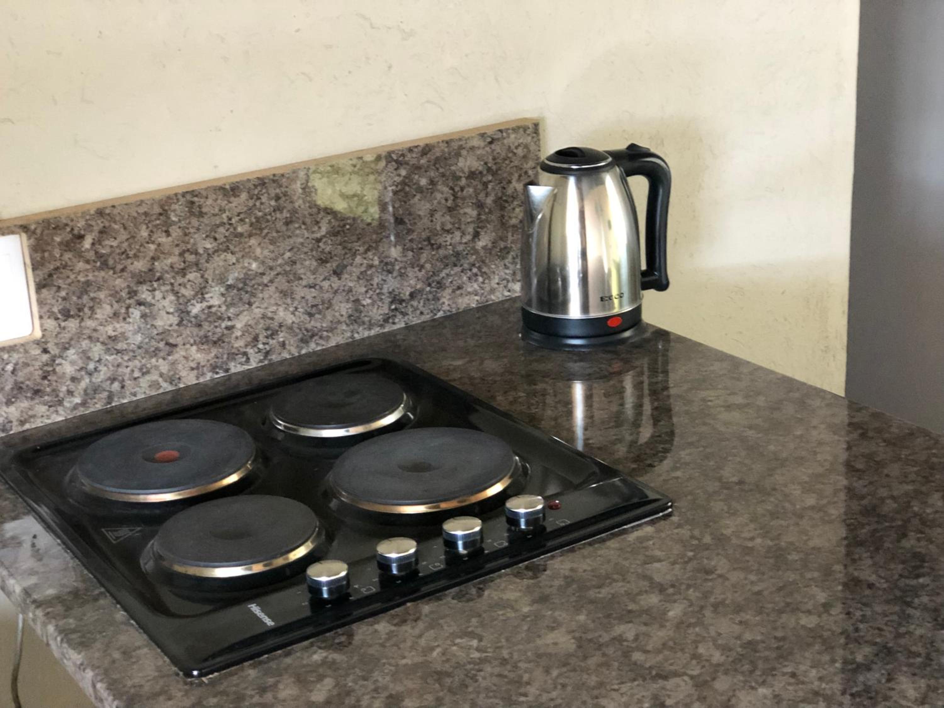 Karaboapartlodge