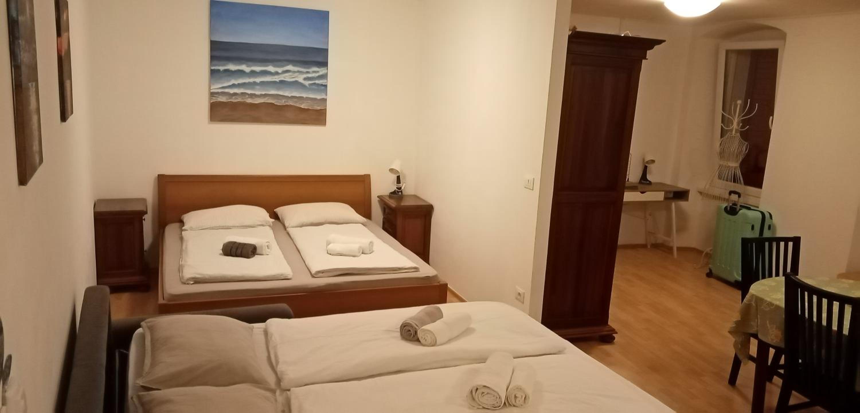 Spacious APARTMENT NOBILE RELAX IN A HISTORICAL OLD HOUSE view 2