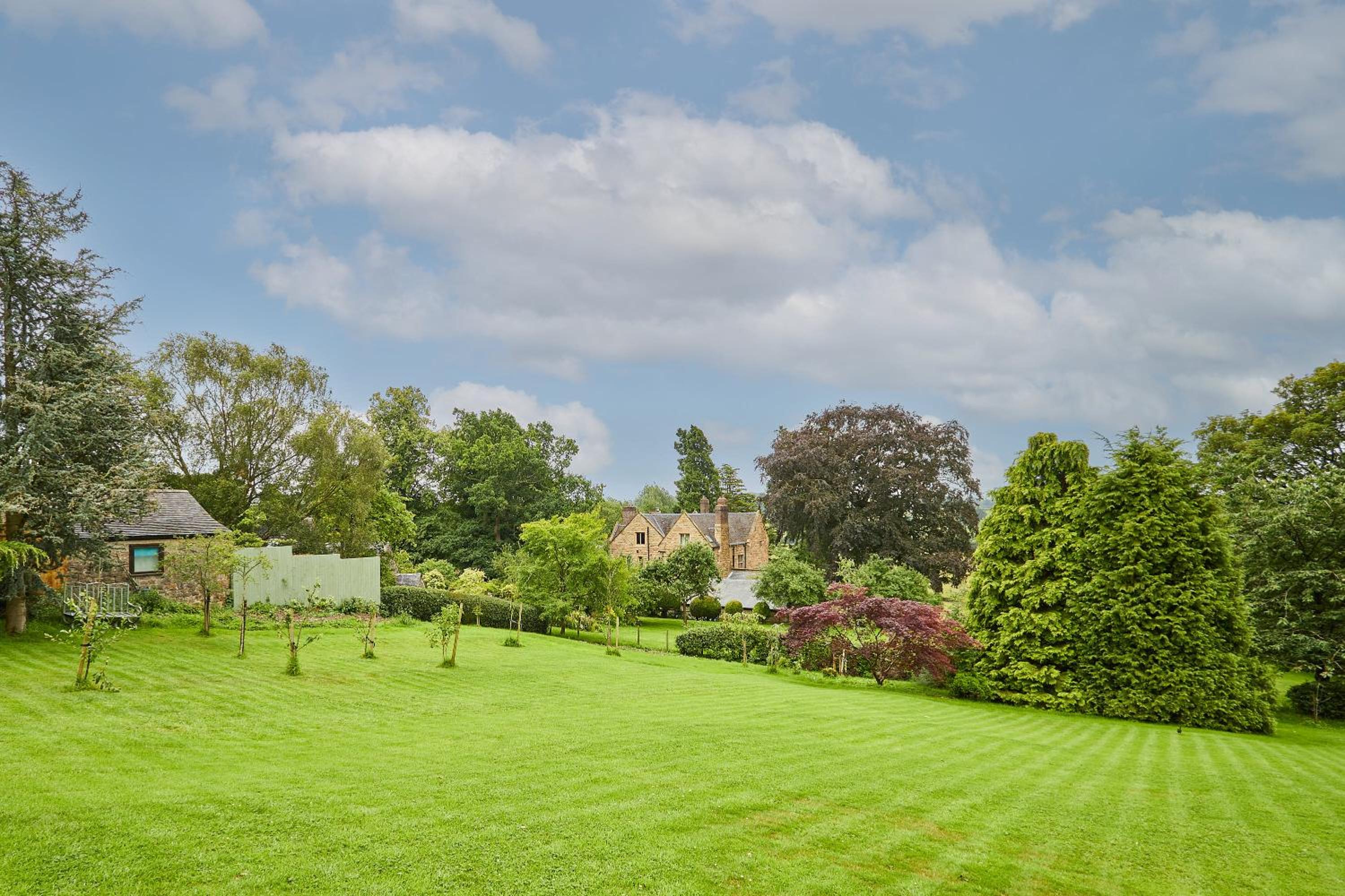 Host & Stay - The View at Orchard View