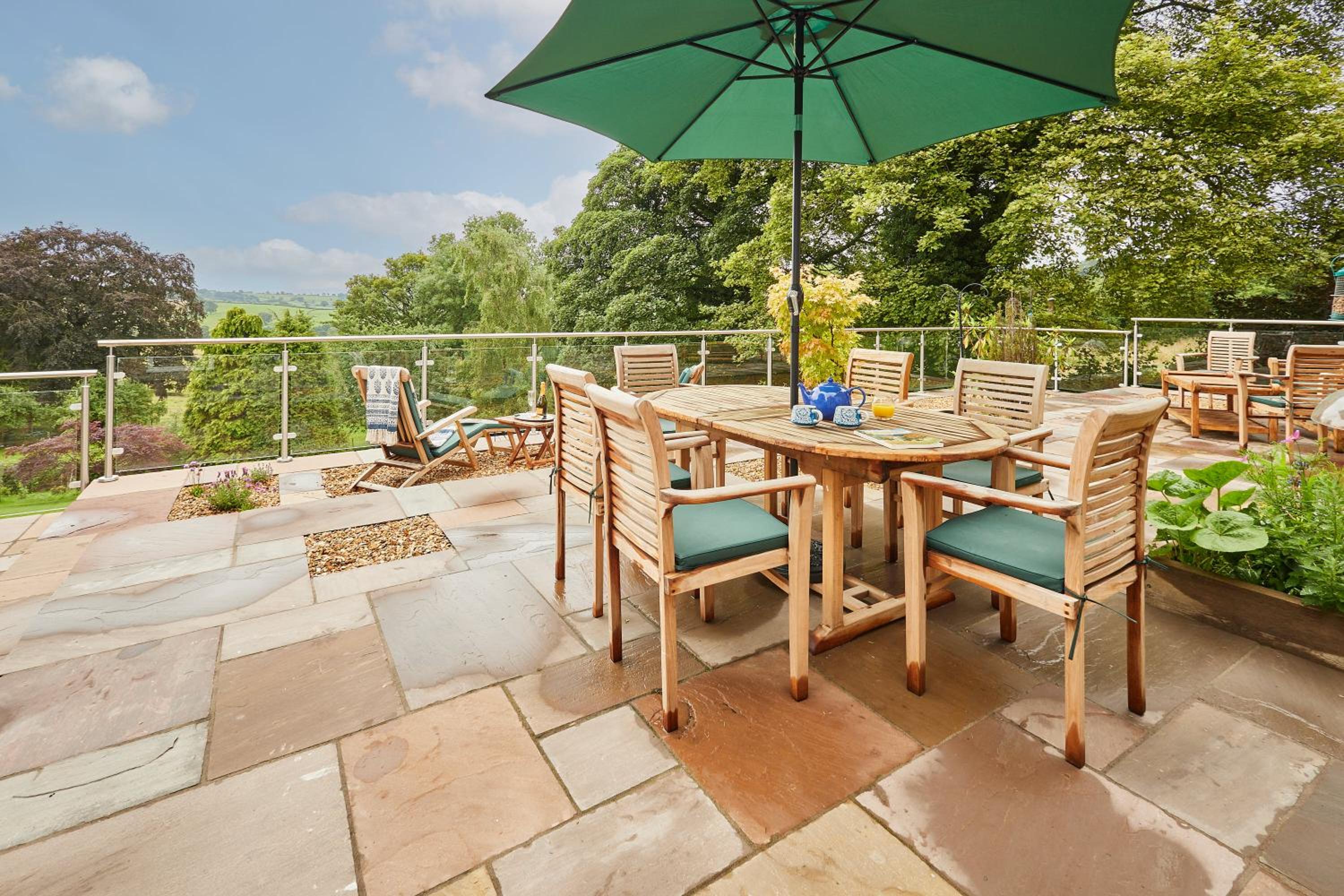 Host & Stay - The View at Orchard View