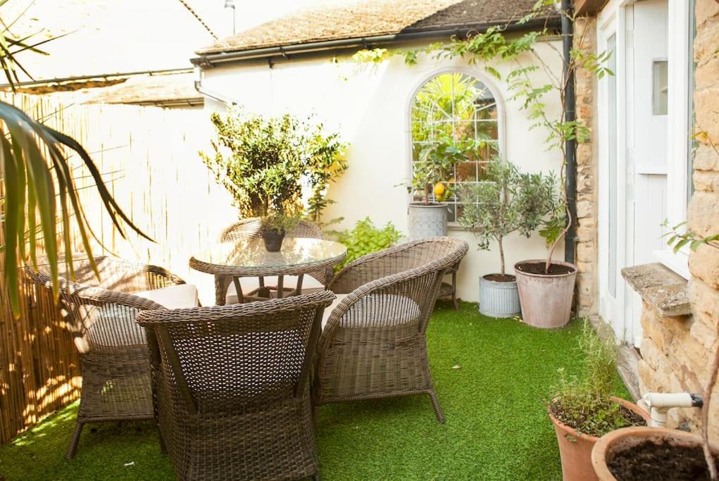 Spring Cottage