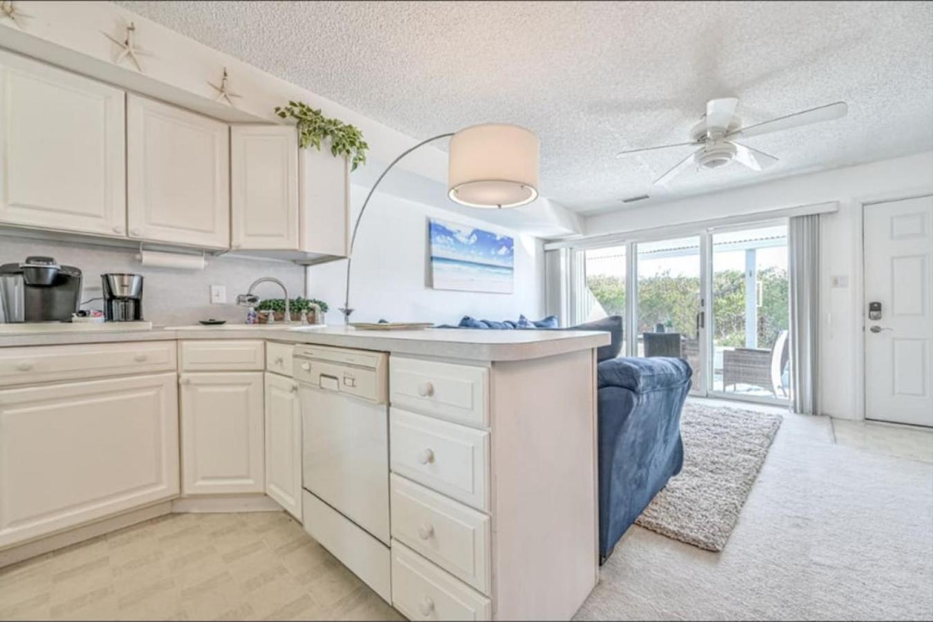 New Ocean Front Couples Family Retreat Close2AC view 3