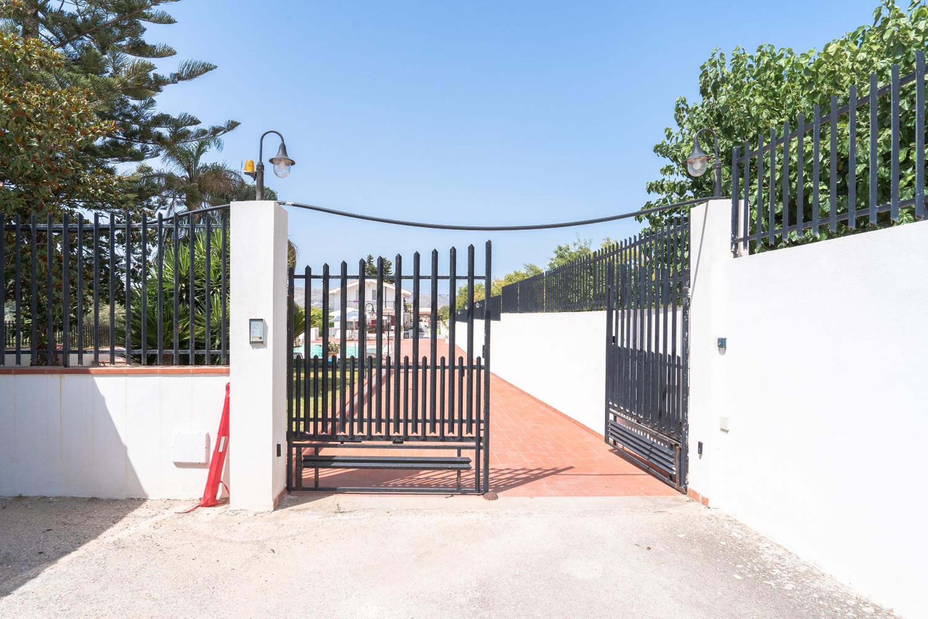 Appartamento con vista piscina